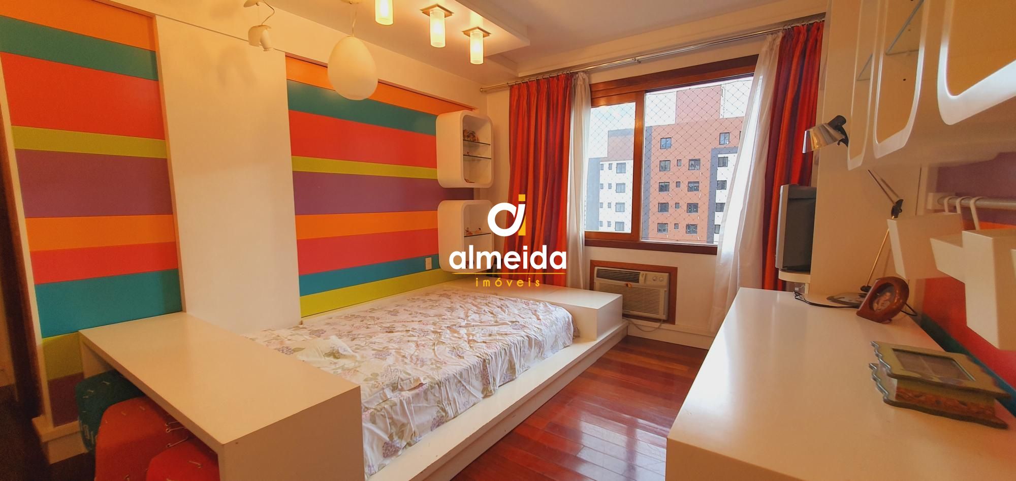 Apartamento à venda com 4 quartos, 255m² - Foto 51