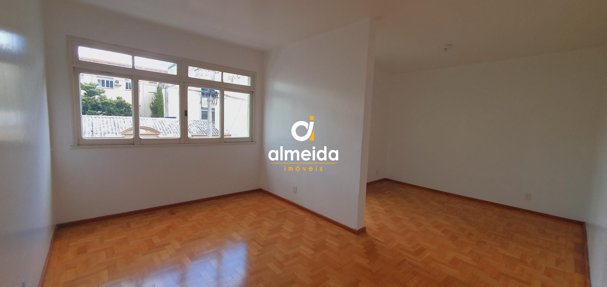 Apartamento para alugar  no Centro - Santa Maria, RS. Imóveis