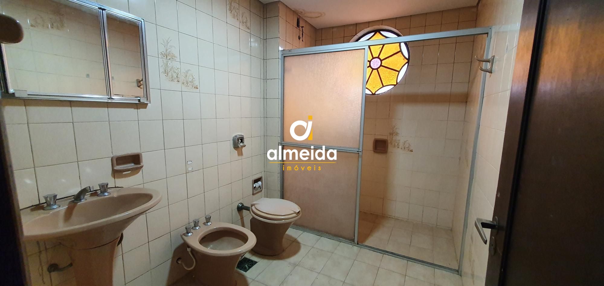 Apartamento à venda com 2 quartos, 90m² - Foto 33