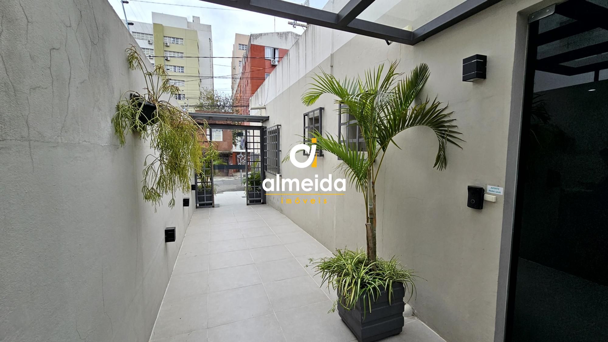 Sala comercial 4 dormitórios para alugar centro santa maria/