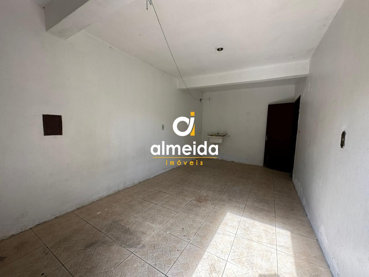 Casa à venda com 2 quartos, 130m² - Foto 16