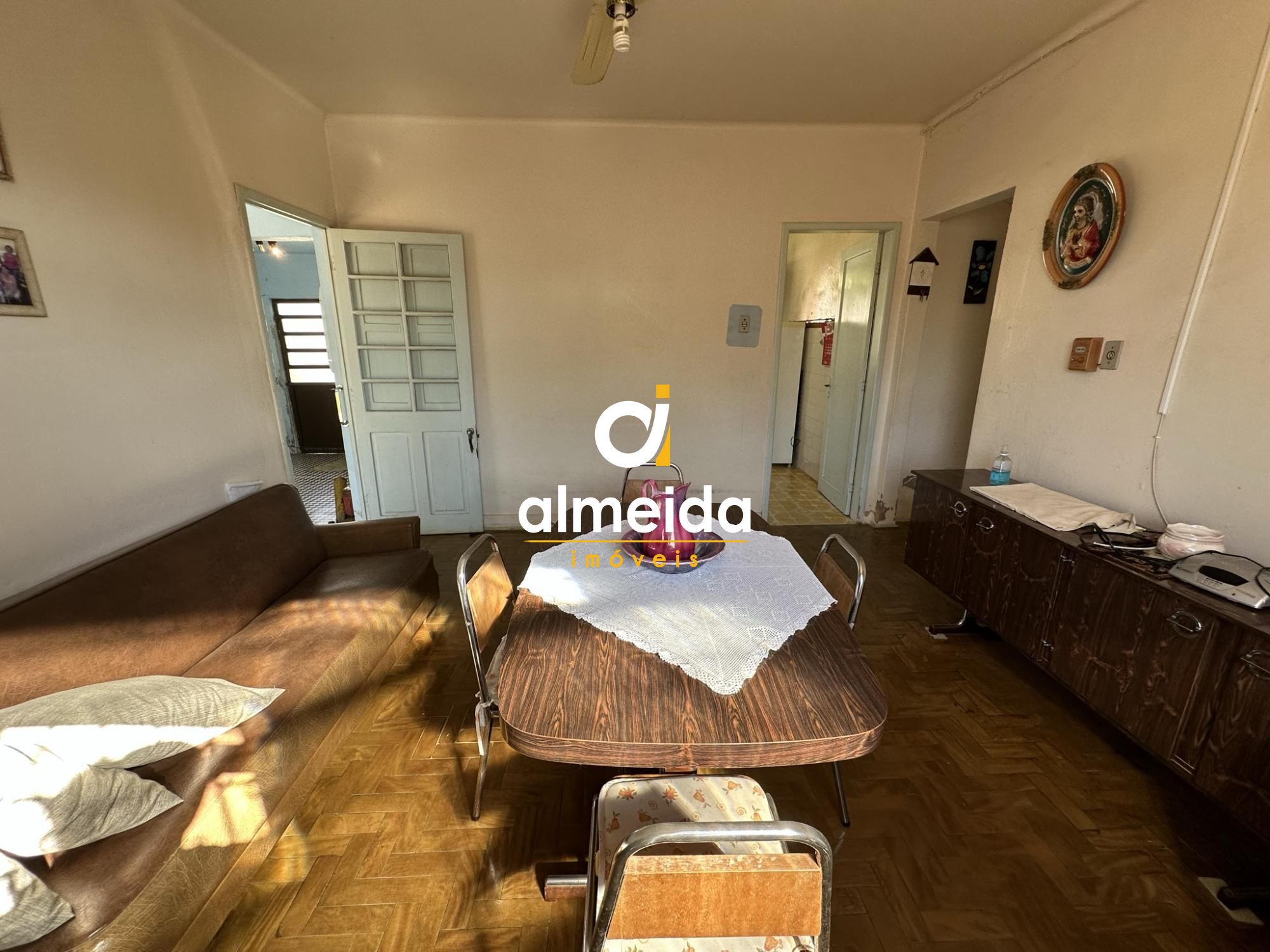 Casa à venda com 3 quartos, 231m² - Foto 15