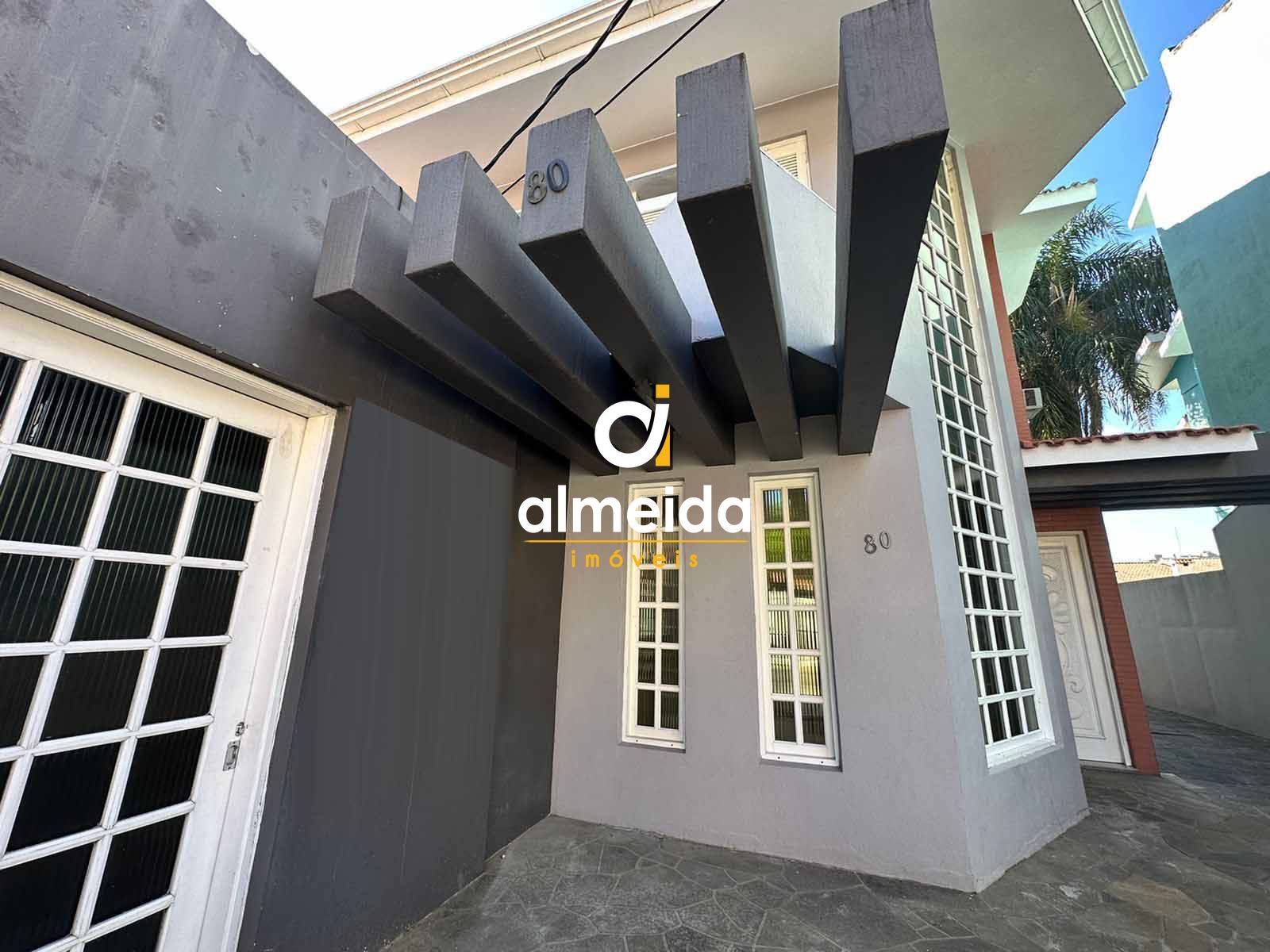 Casa à venda e aluguel com 4 quartos, 360m² - Foto 43