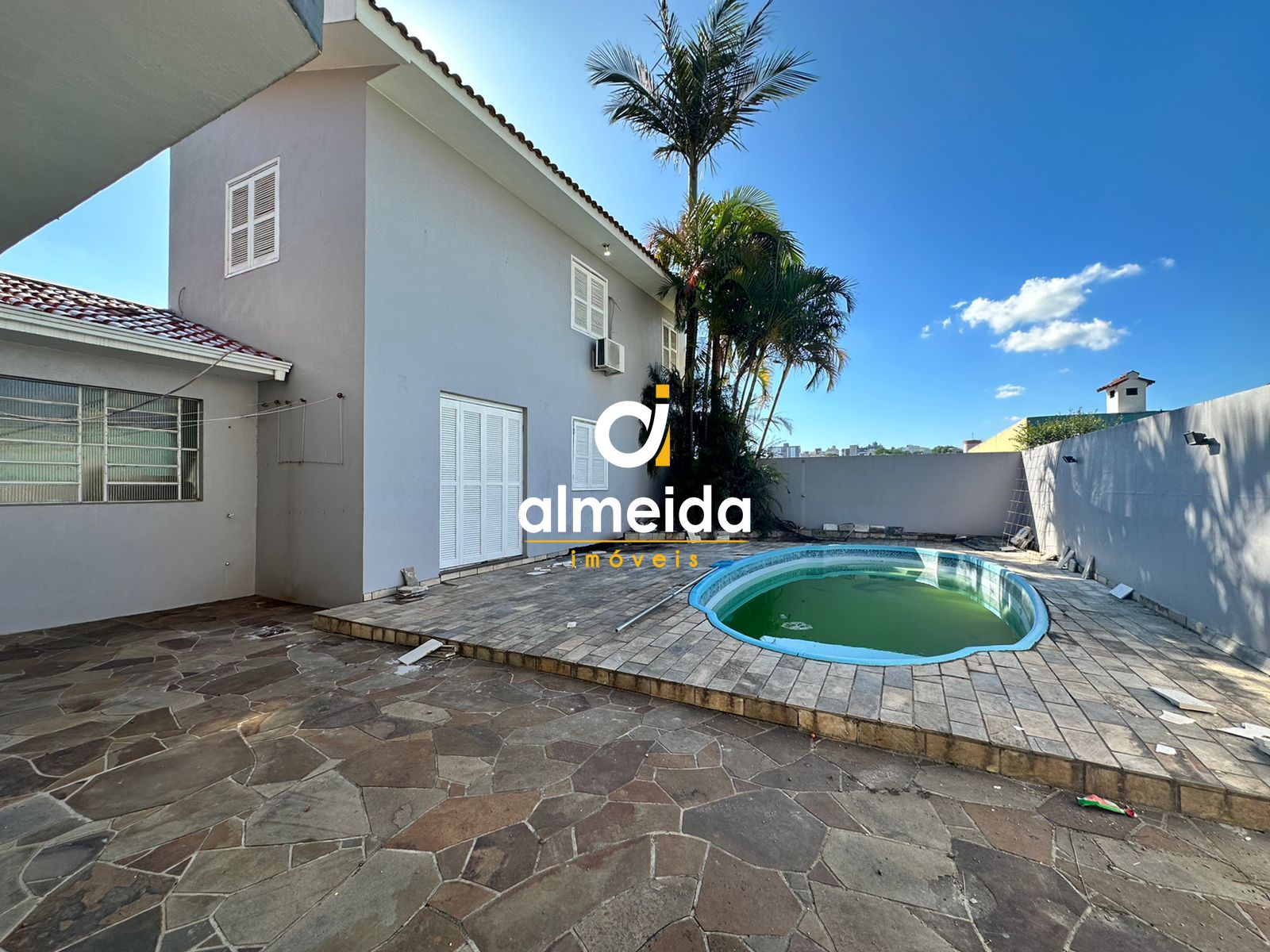 Casa à venda e aluguel com 4 quartos, 360m² - Foto 48