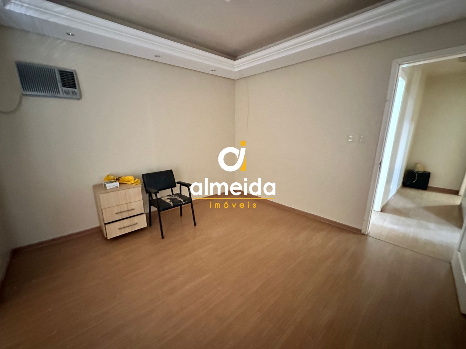 Casa à venda e aluguel com 4 quartos, 360m² - Foto 24