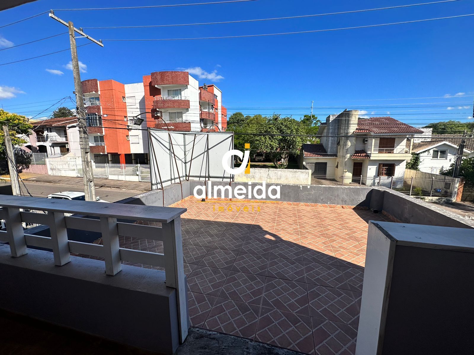 Casa à venda e aluguel com 4 quartos, 360m² - Foto 13