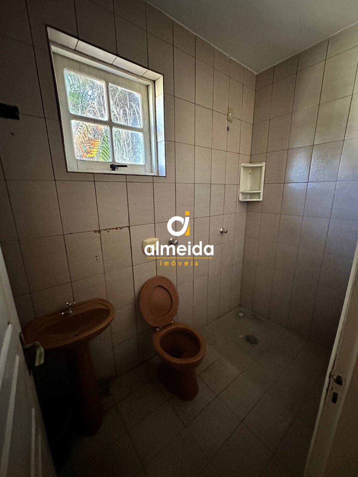 Casa à venda e aluguel com 4 quartos, 360m² - Foto 29