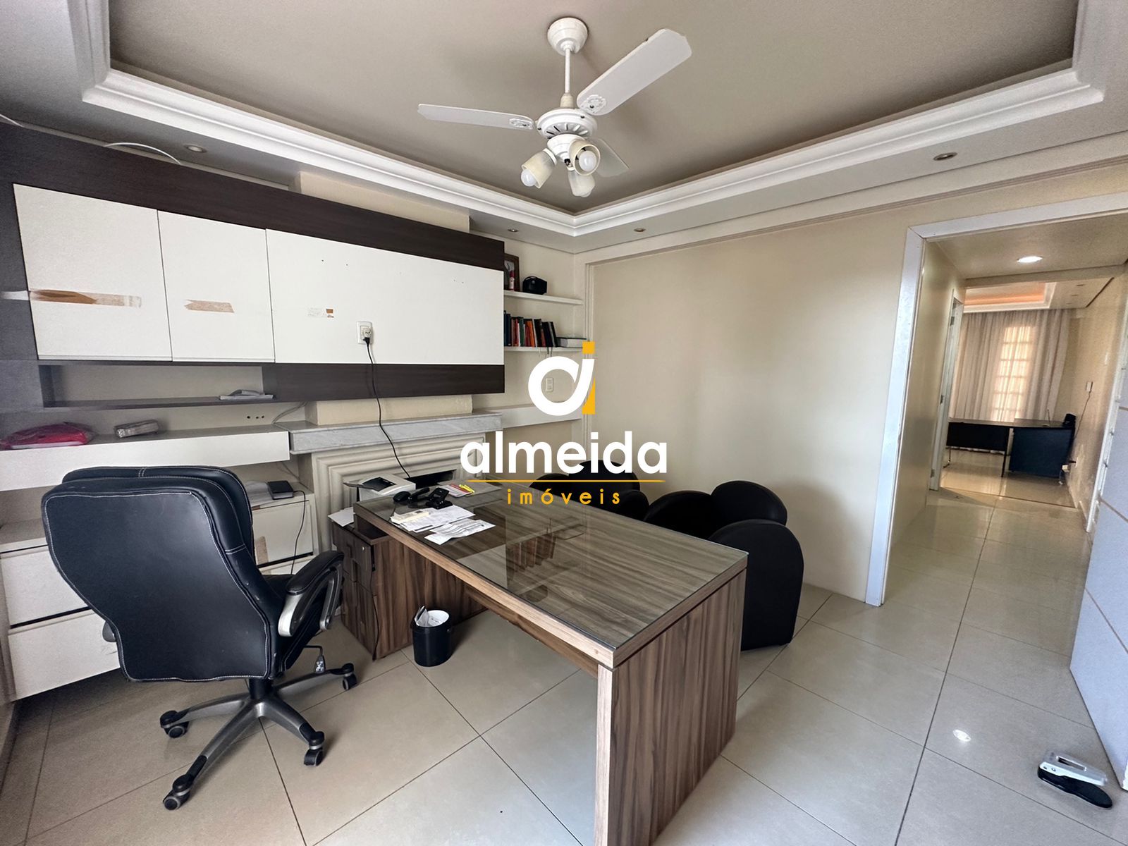 Casa à venda e aluguel com 4 quartos, 360m² - Foto 42