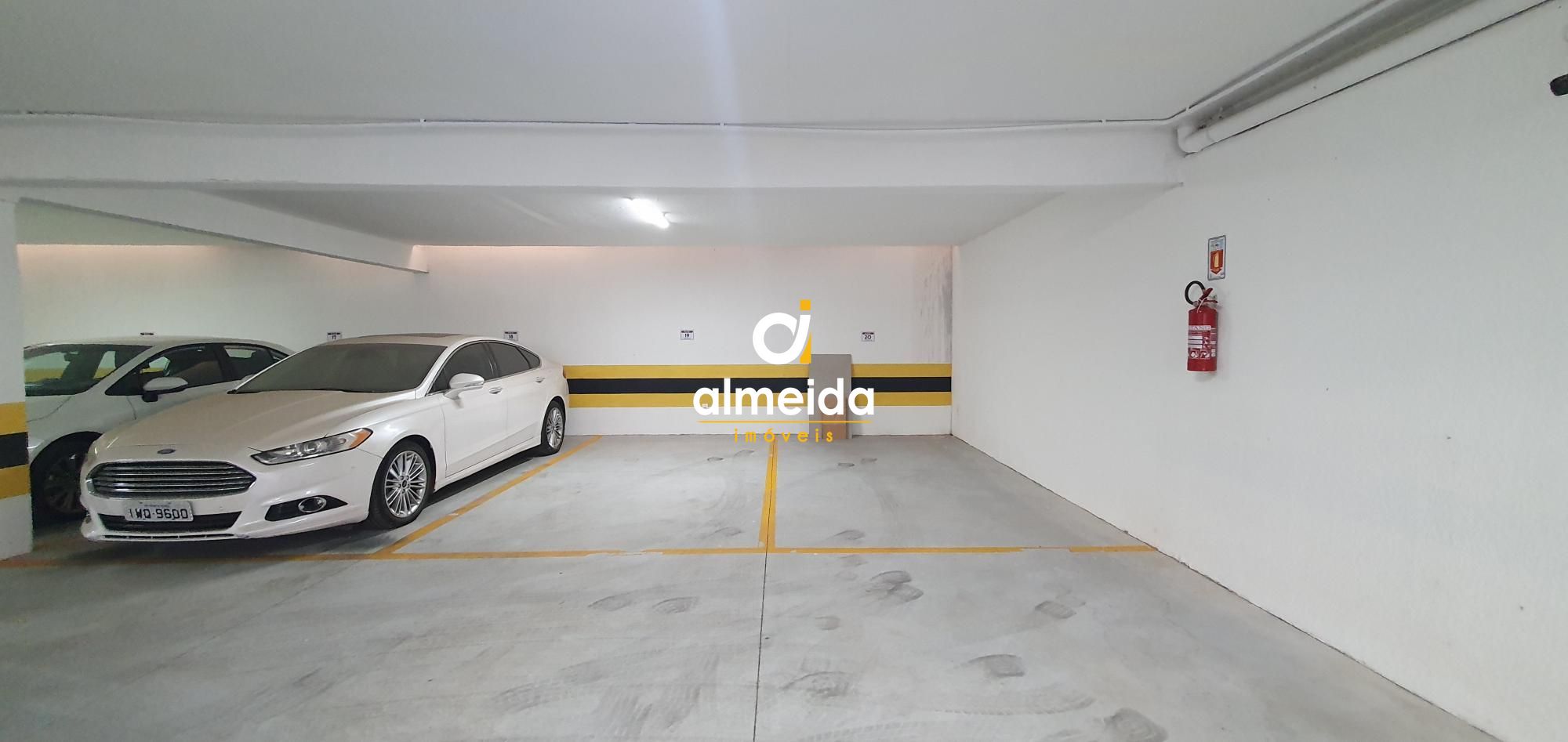 Apartamento à venda e aluguel com 3 quartos, 220m² - Foto 44