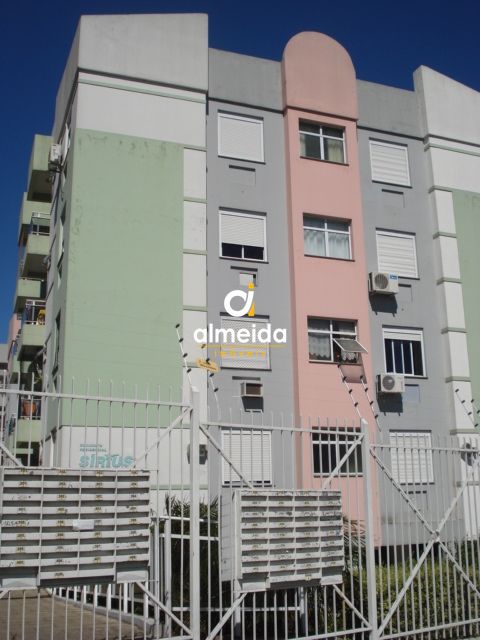 Apartamento de 02 dormitórios com garagem à venda no bairro 