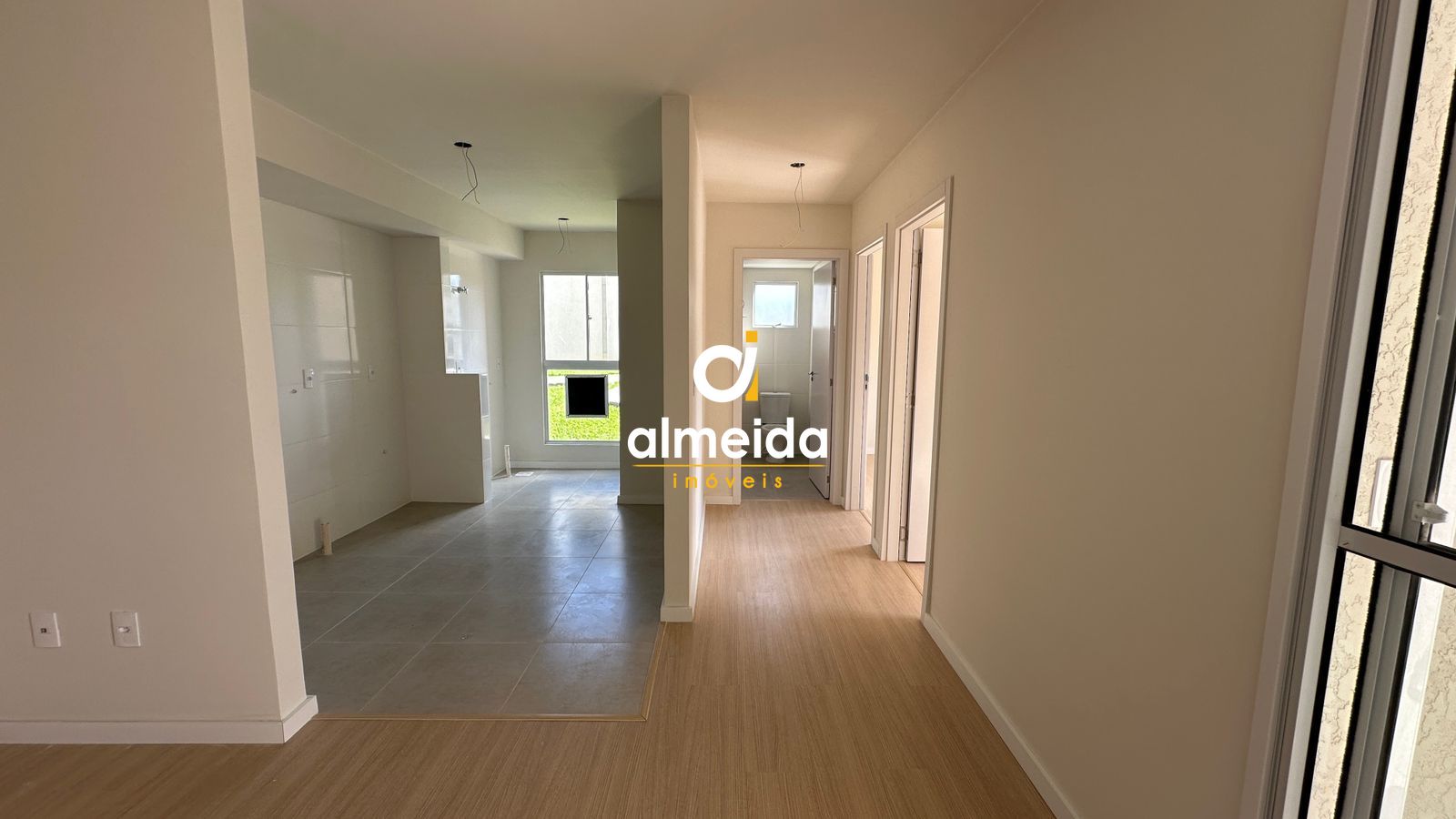 Apartamento com 2 Dormitórios à venda, 52 m² por R$ 235.000,00 Apartamento com 2 Dormitórios à venda, 52 m² por R$ 235.000,00