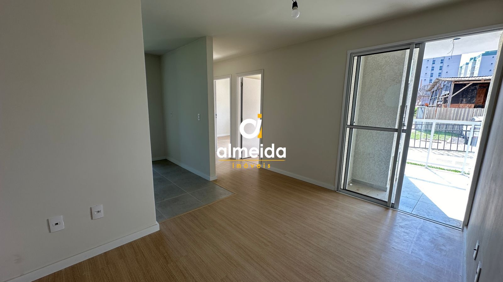 Apartamento com 2 Dormitórios à venda, 52 m² por R$ 235.000,00 Apartamento com 2 Dormitórios à venda, 52 m² por R$ 235.000,00