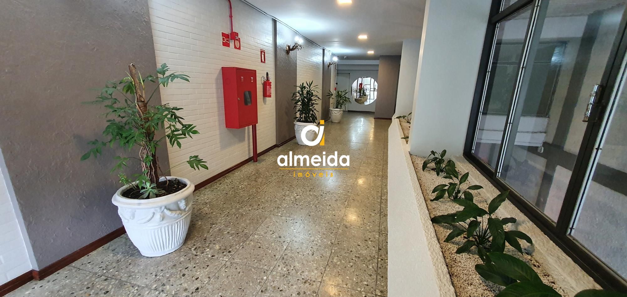 Apartamento à venda com 2 quartos, 73m² - Foto 20