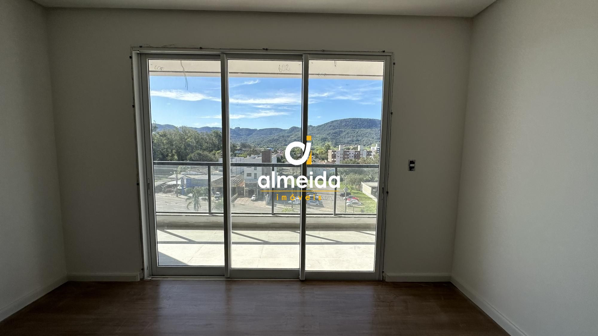 Apartamento à venda com 3 quartos, 175m² - Foto 11