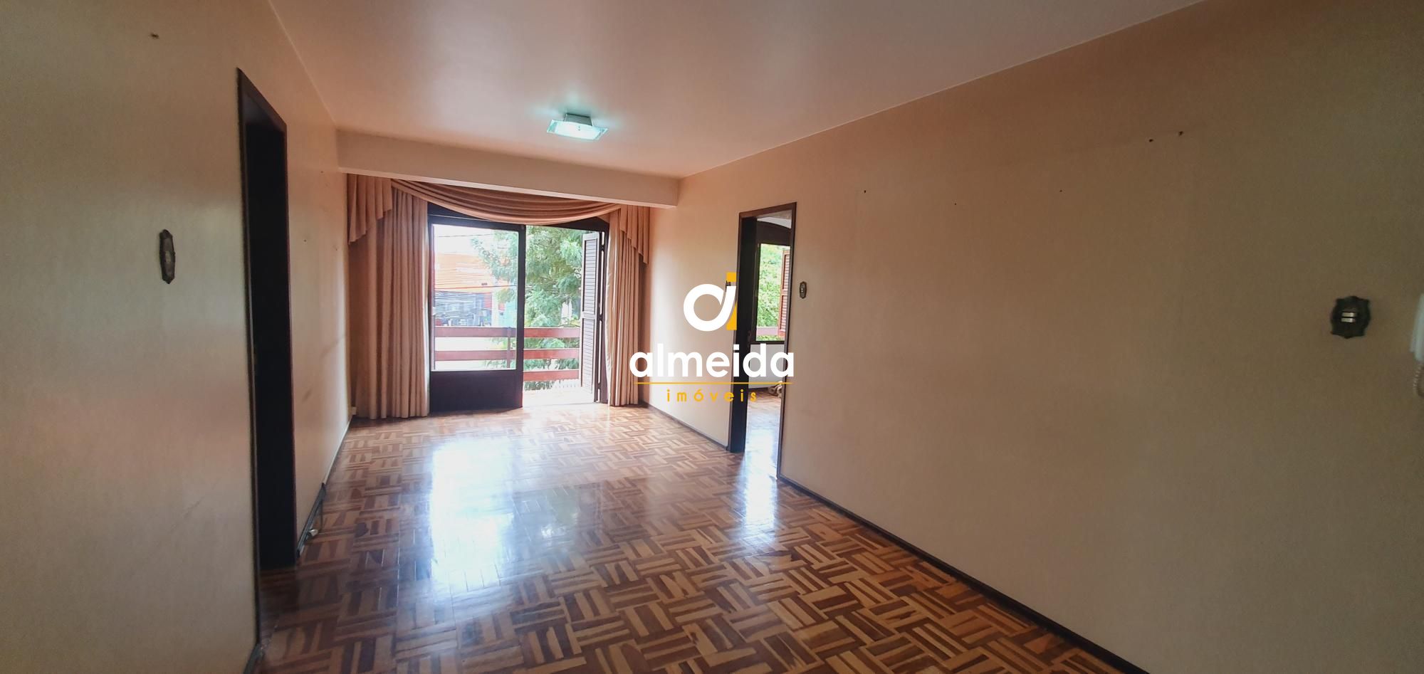 Casa para alugar com 8 quartos, 350m² - Foto 10