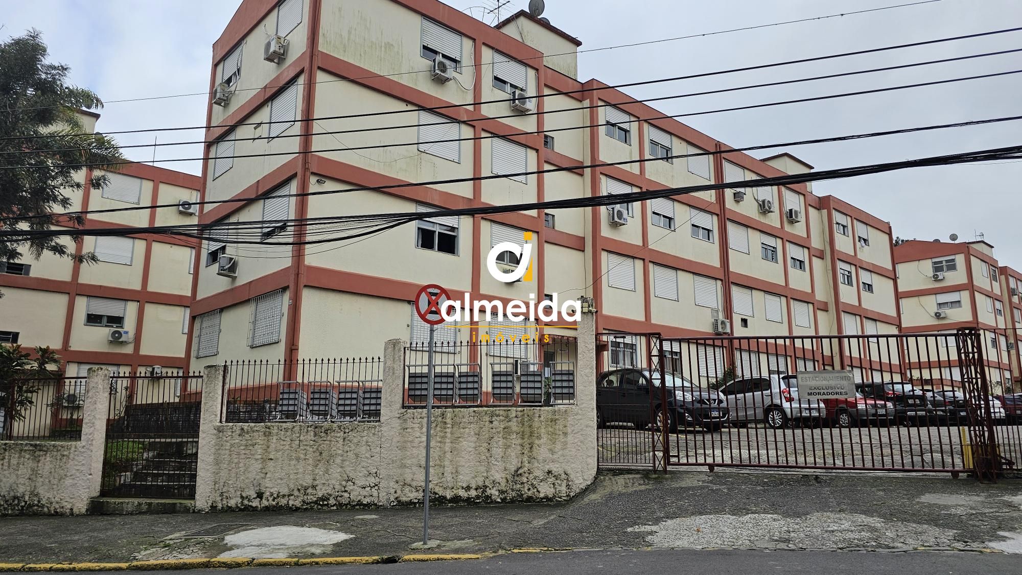 Apartamento à venda com 2 quartos, 45m² - Foto 2