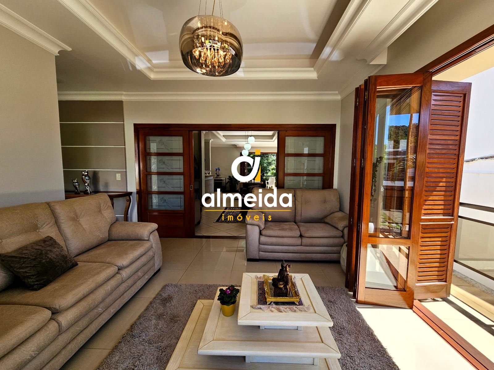 Excelente casa no condominio fechado montes verdes.