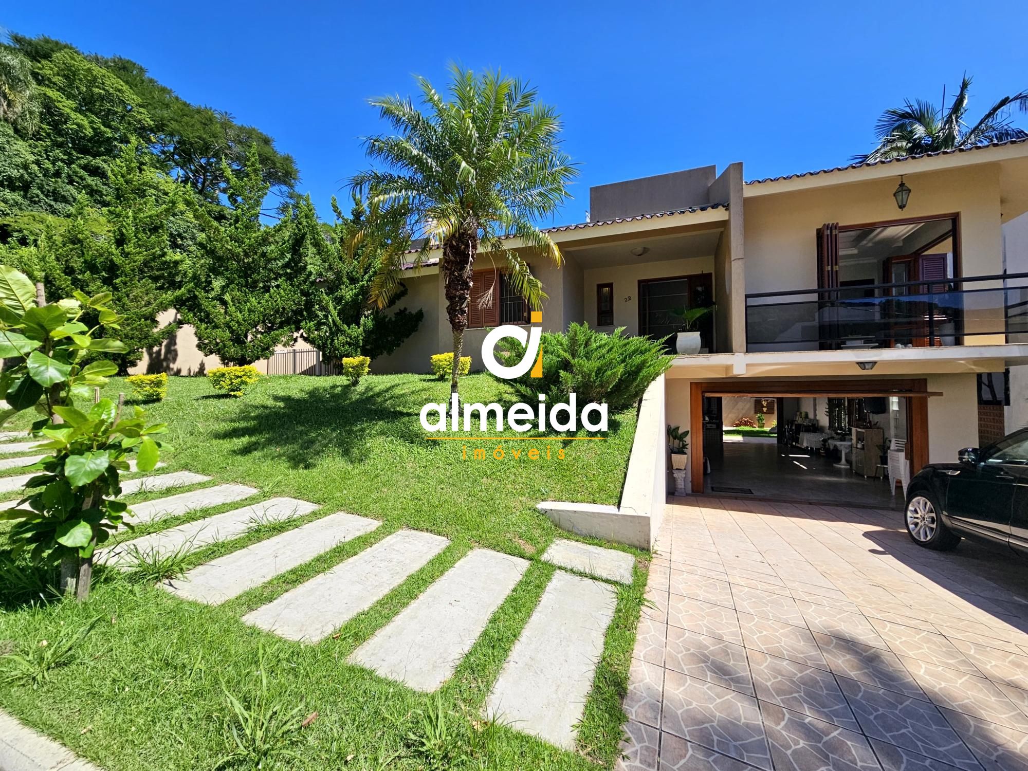Excelente casa no condominio fechado montes verdes.
