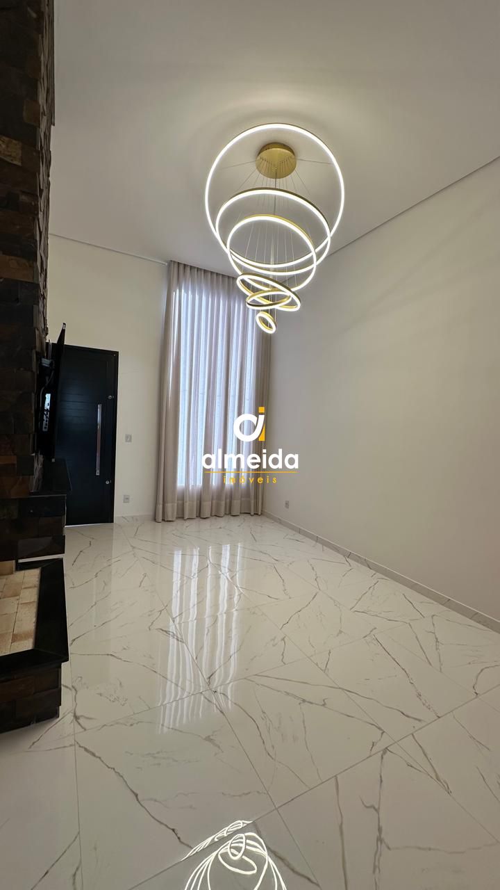 Maravilhosa casa pronta para morar em condomínio fechado