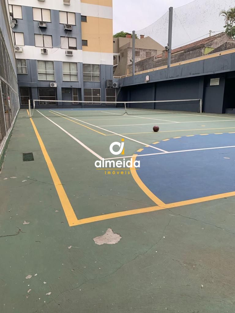 Amplo apartamento em ótimo condomínio de santa maria!