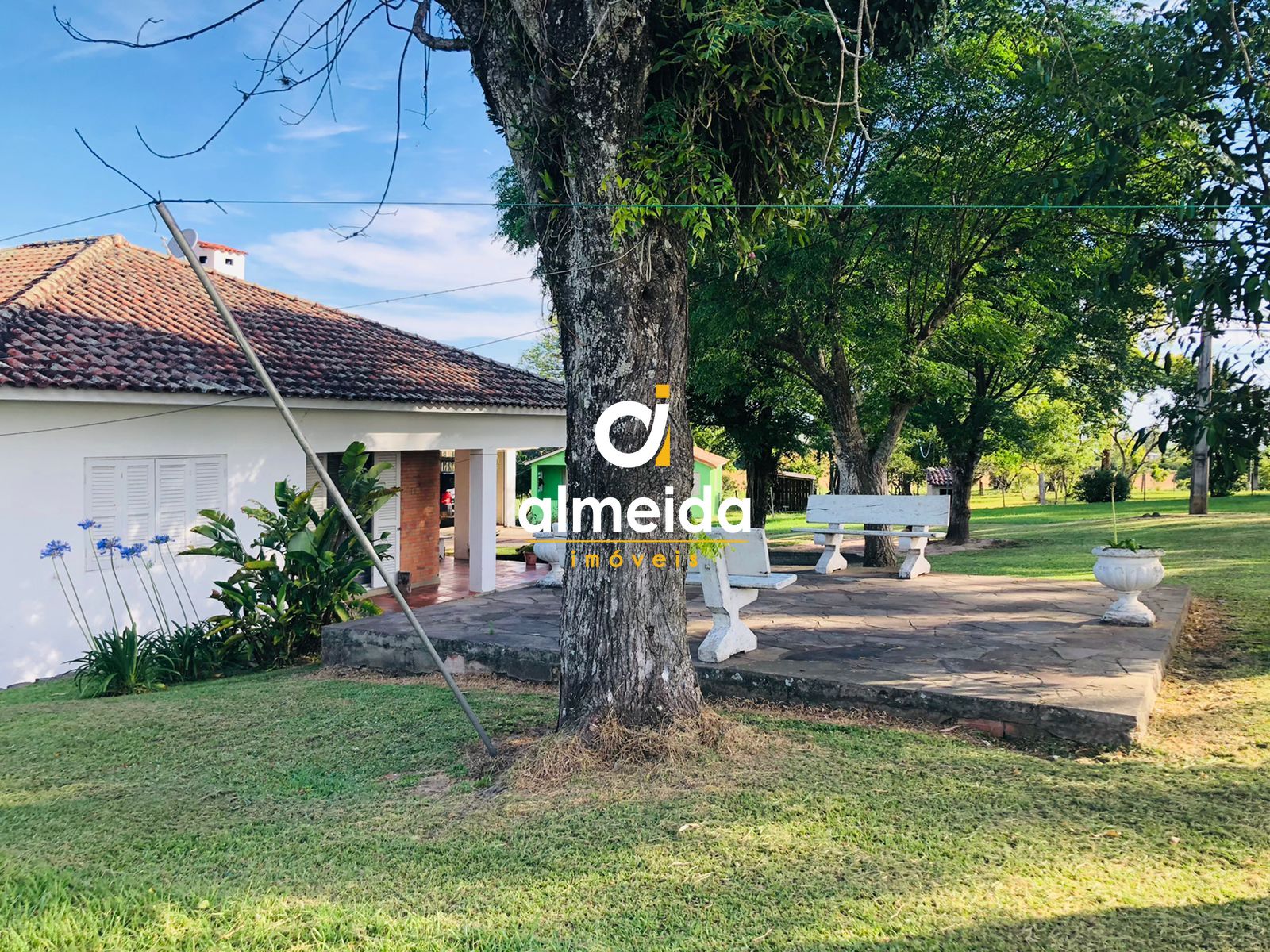 Chácara à venda com 2 quartos, 200000000m² - Foto 4