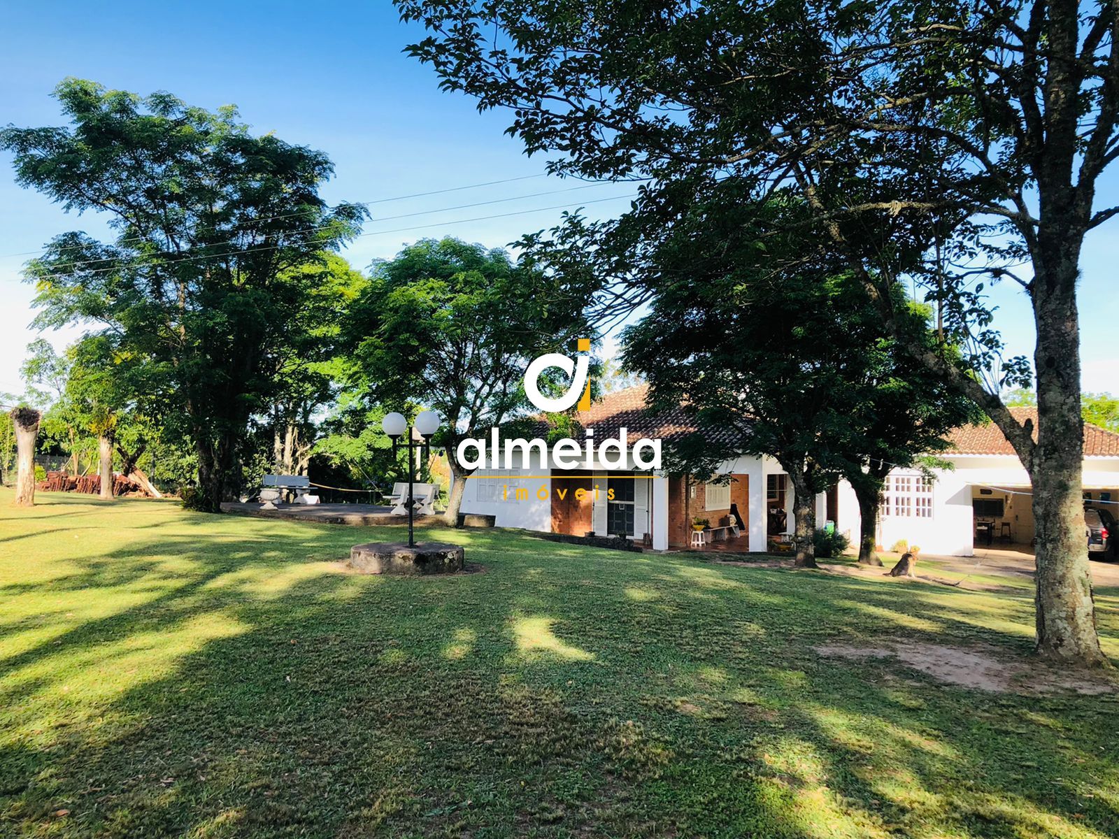 Chácara à venda com 2 quartos, 200000000m² - Foto 1