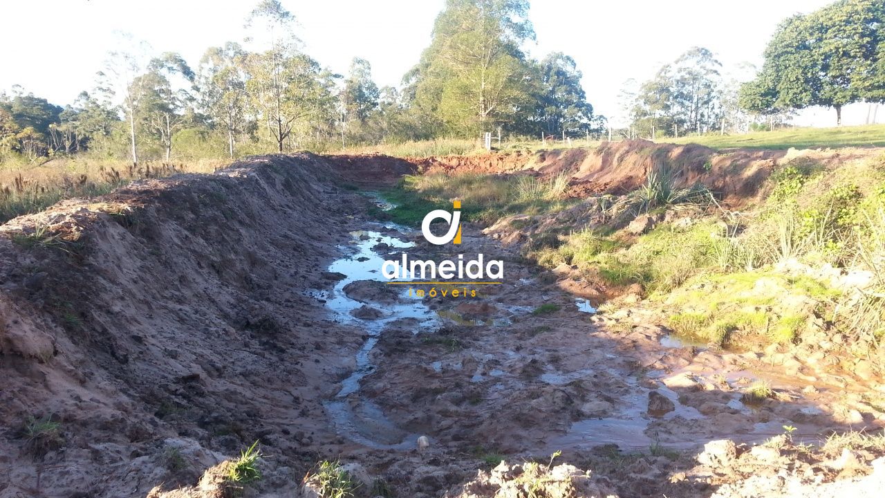Chácara à venda com 3 quartos, 687000000m² - Foto 50