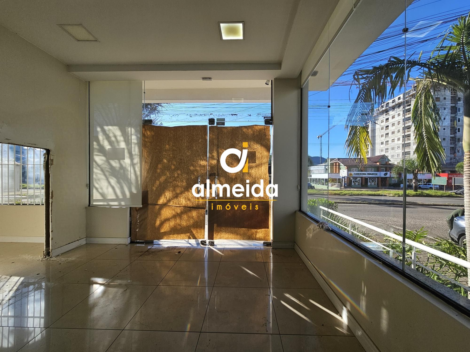 Sala comercial 3 dormitórios para alugar camobi santa maria/