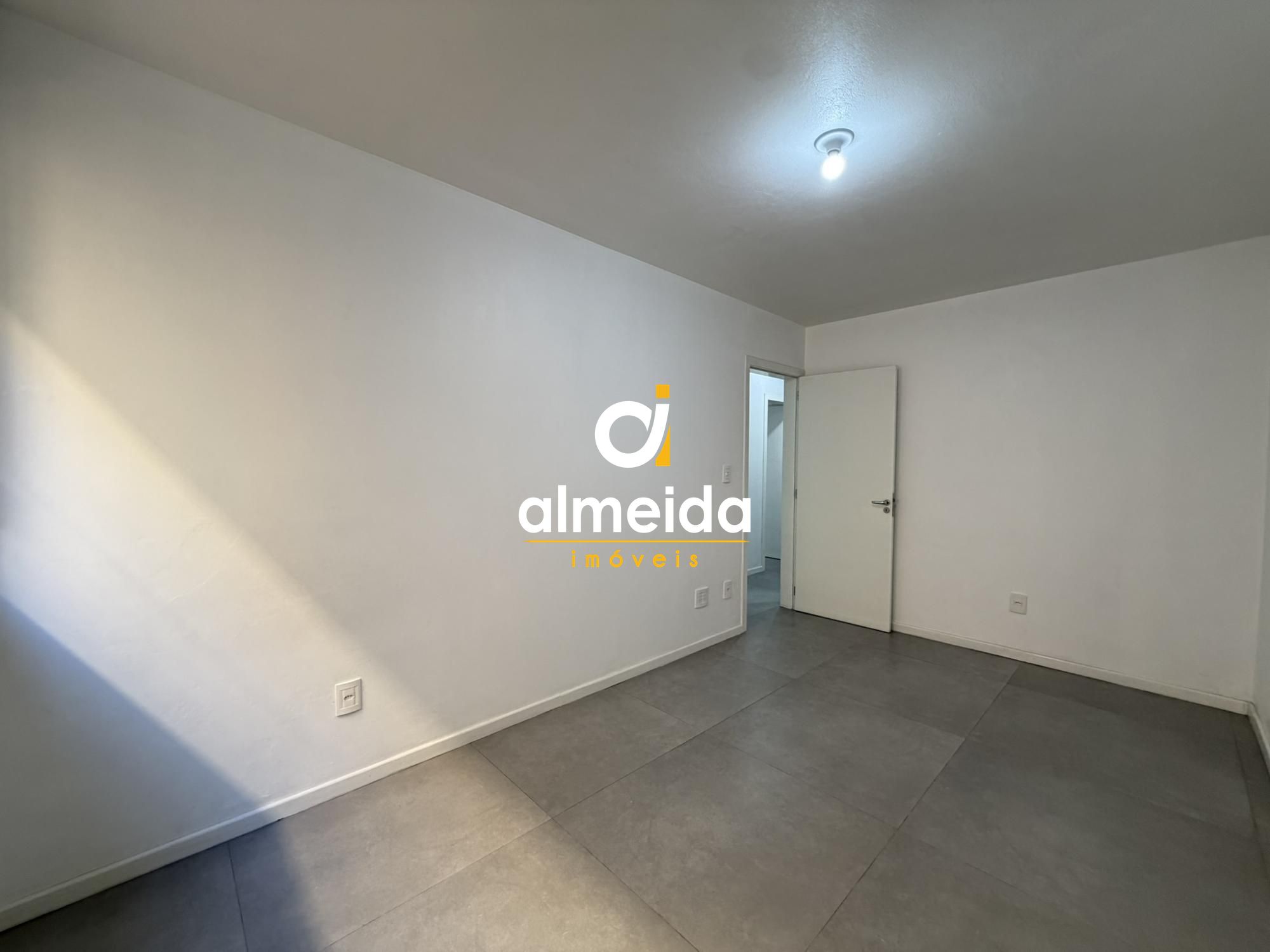Apartamento 2 dormitórios à venda centro santa maria/rs