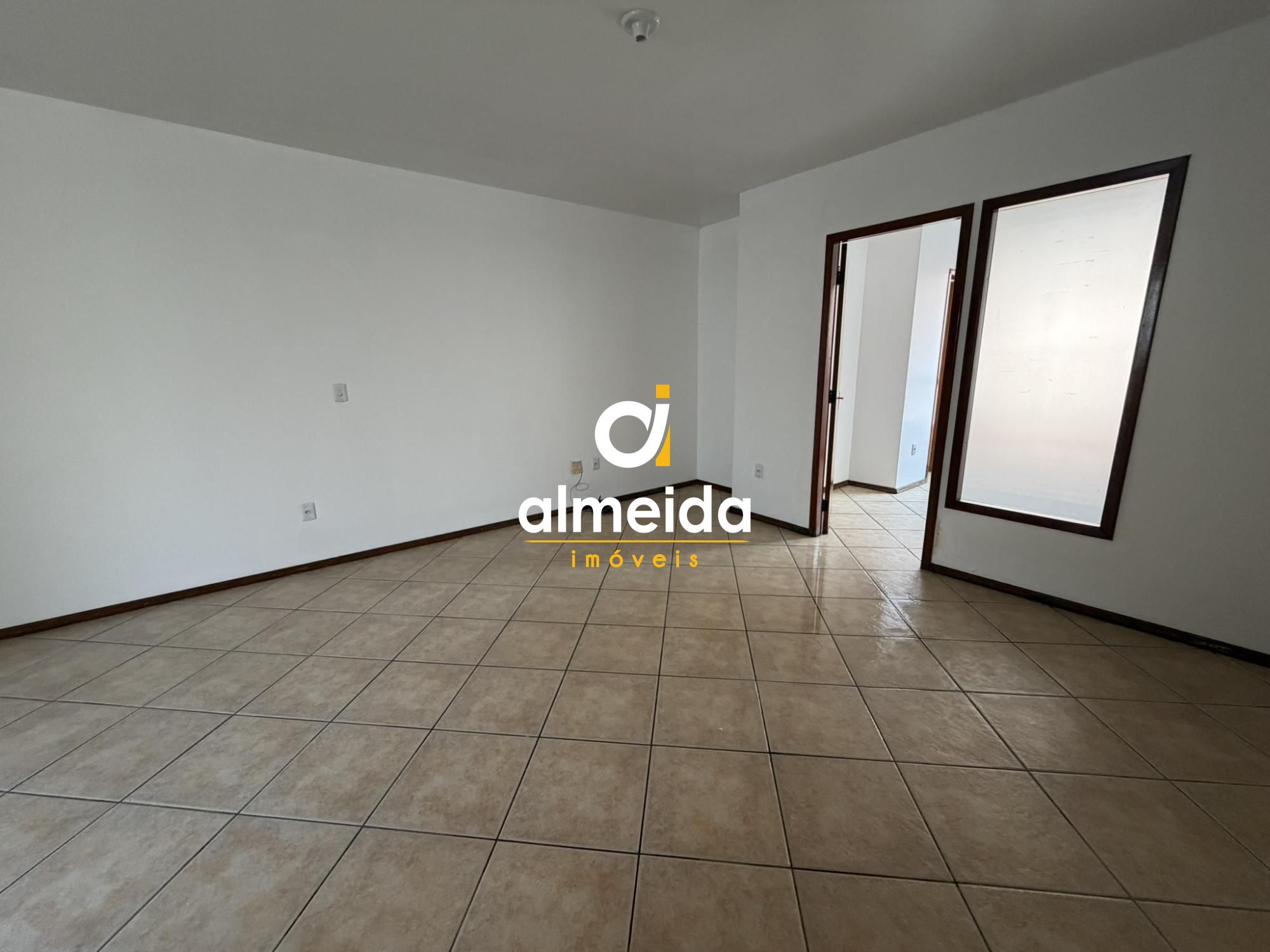 Apartamento 1 domitorio, churrasqueira, no centro.