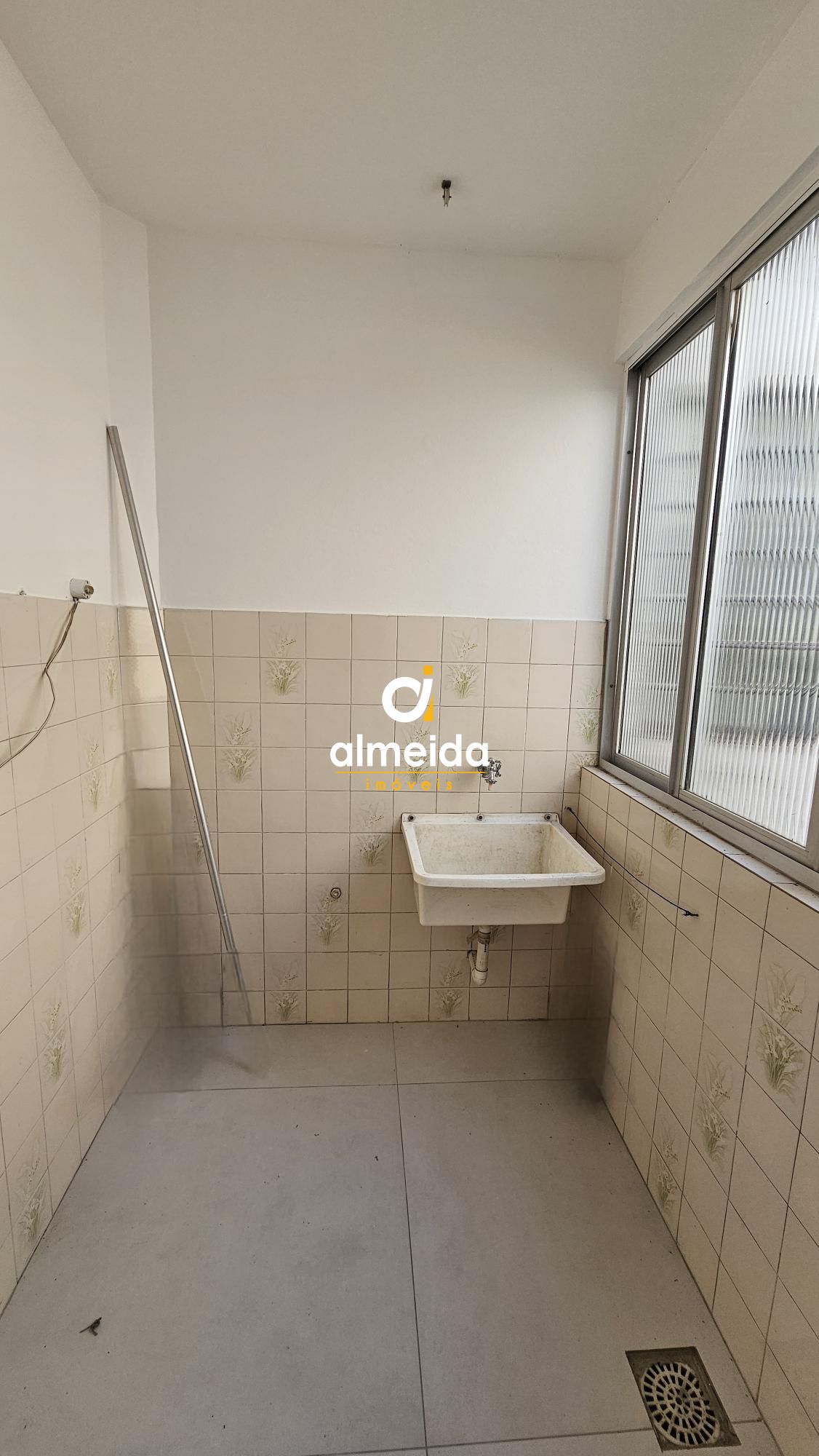 Apartamento à venda e aluguel com 1 quarto, 60m² - Foto 8