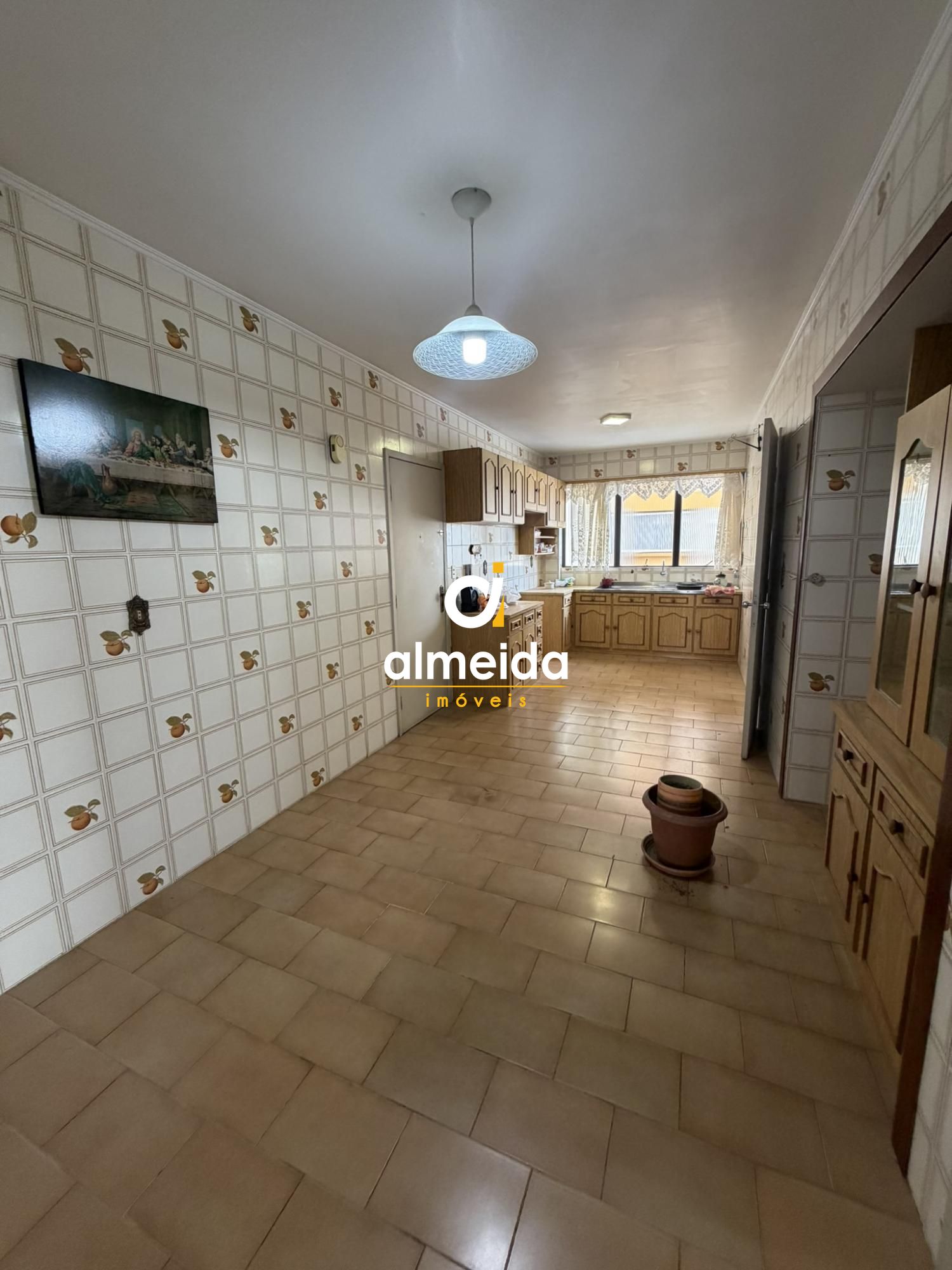 Apartamento com 4 quartos no centro, próximo ao vitta center