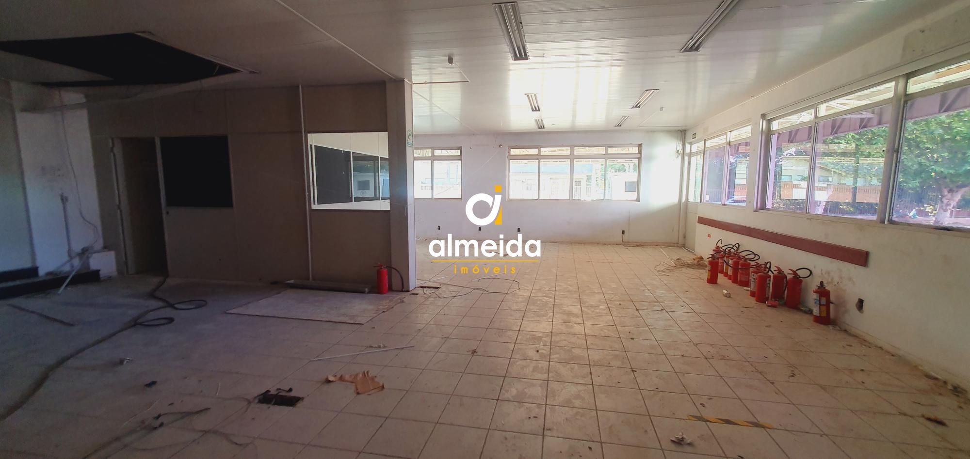 Loja-Salão à venda e aluguel com 7 quartos, 3619m² - Foto 35