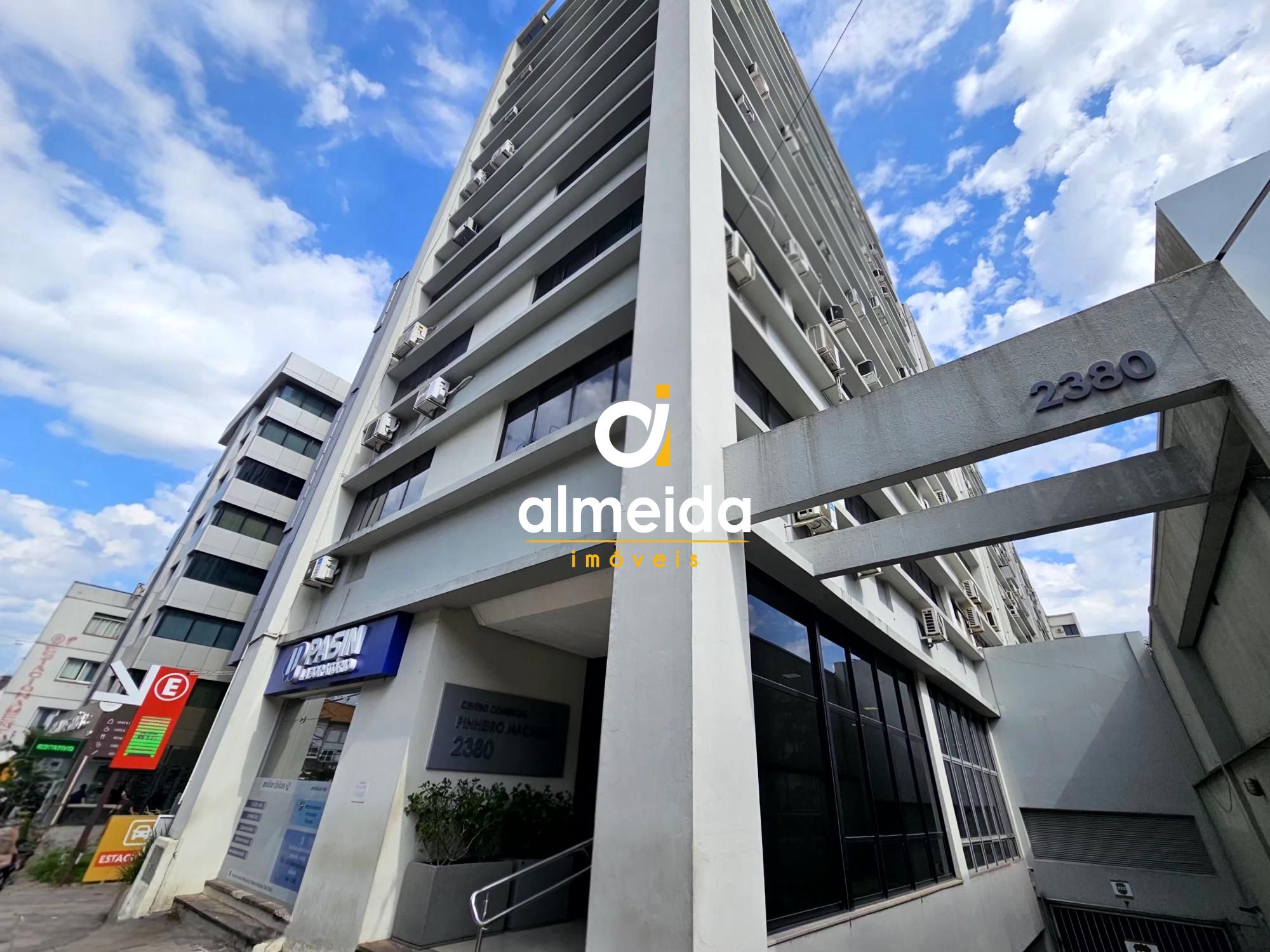 Sala comercial à venda  no Centro - Santa Maria, RS. Imóveis
