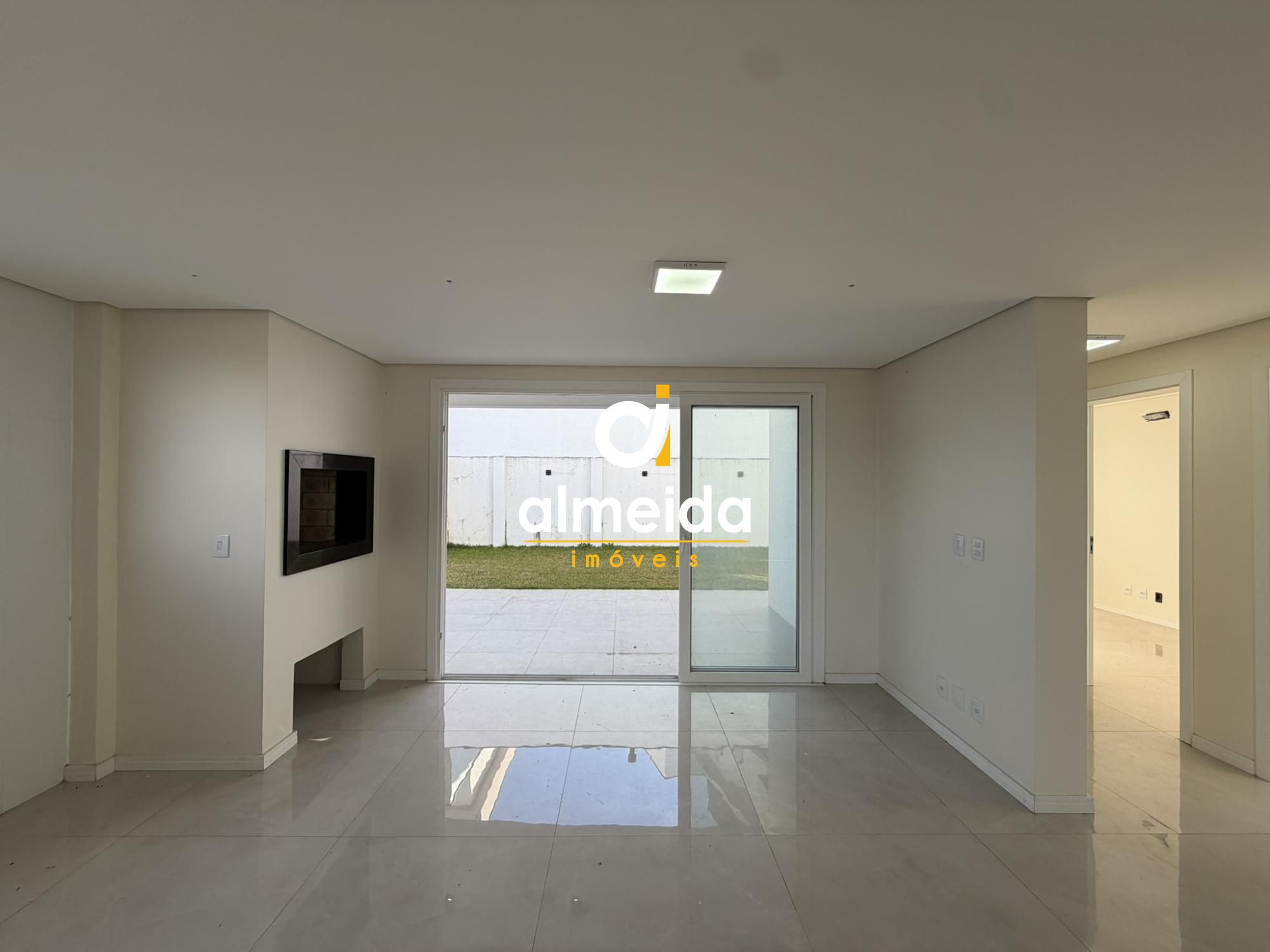 Casa no bairro tomazetti no condominio real park em santa ma