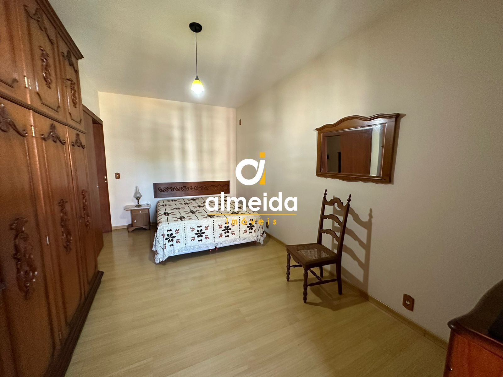 Casa Comercial à venda com 3 quartos, 223m² - Foto 26