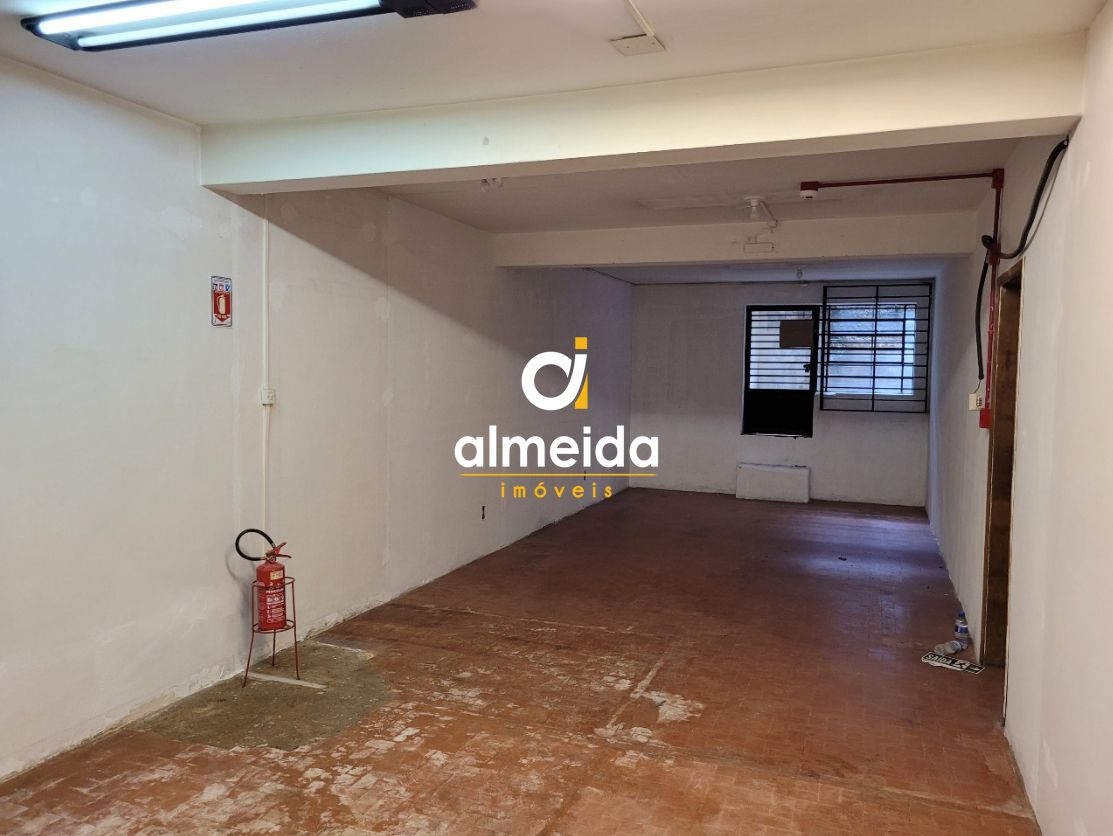 Conjunto Comercial-Sala à venda e aluguel com 3 quartos, 335m² - Foto 14