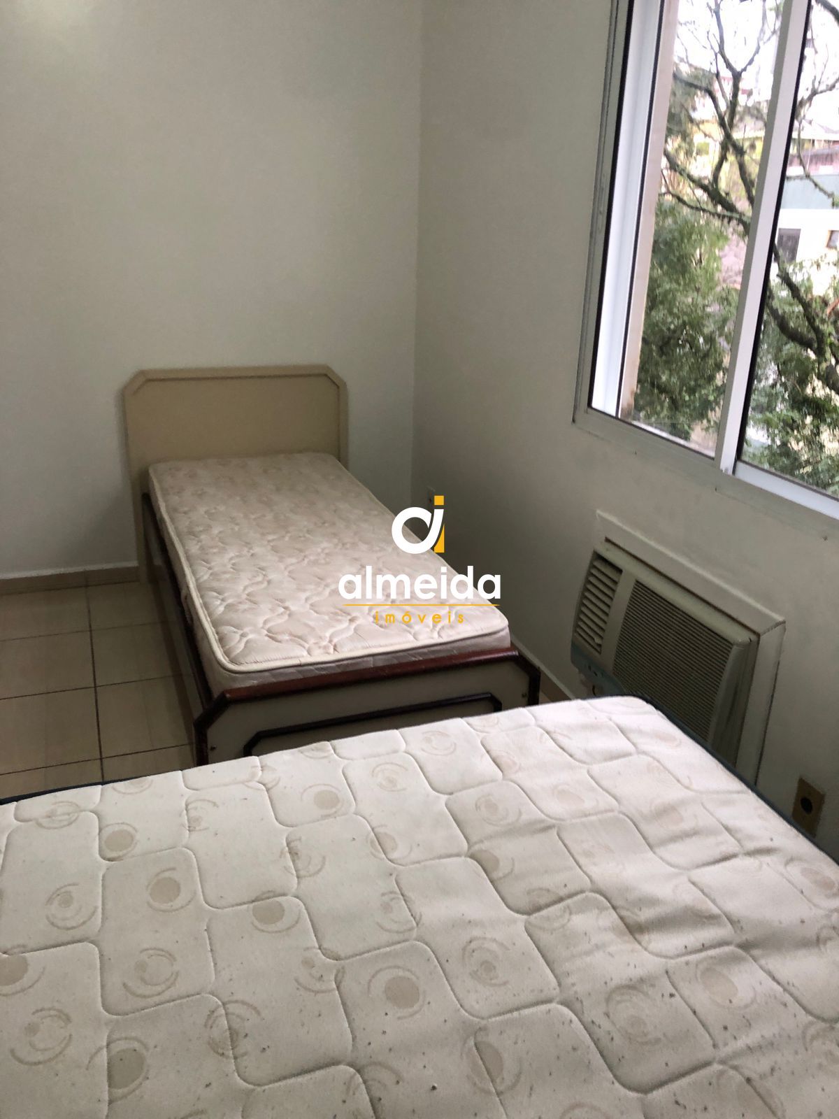 Apartamento à venda com 2 quartos, 64m² - Foto 11