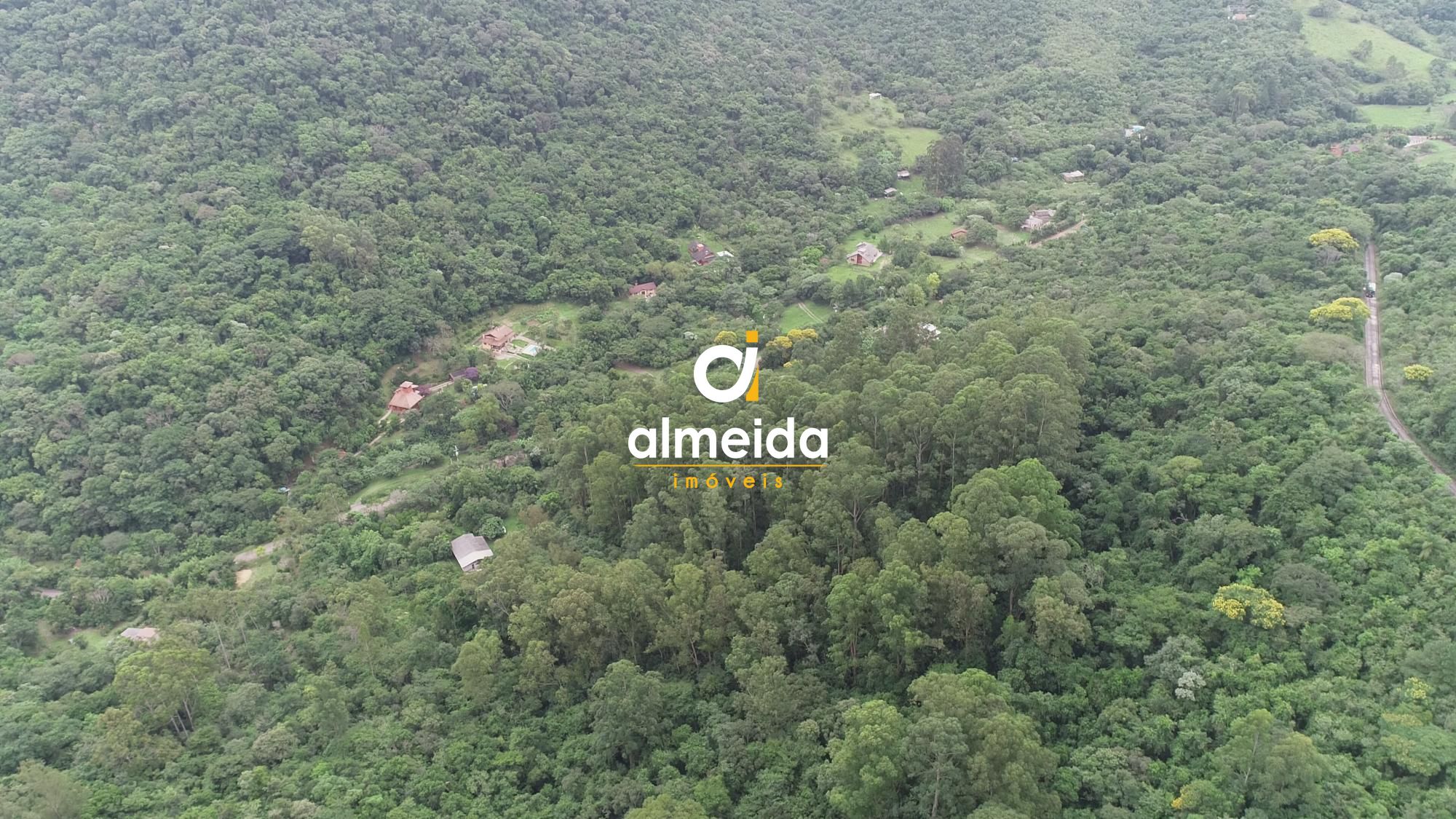Terreno à venda com 1 quarto, 1150000000m² - Foto 2