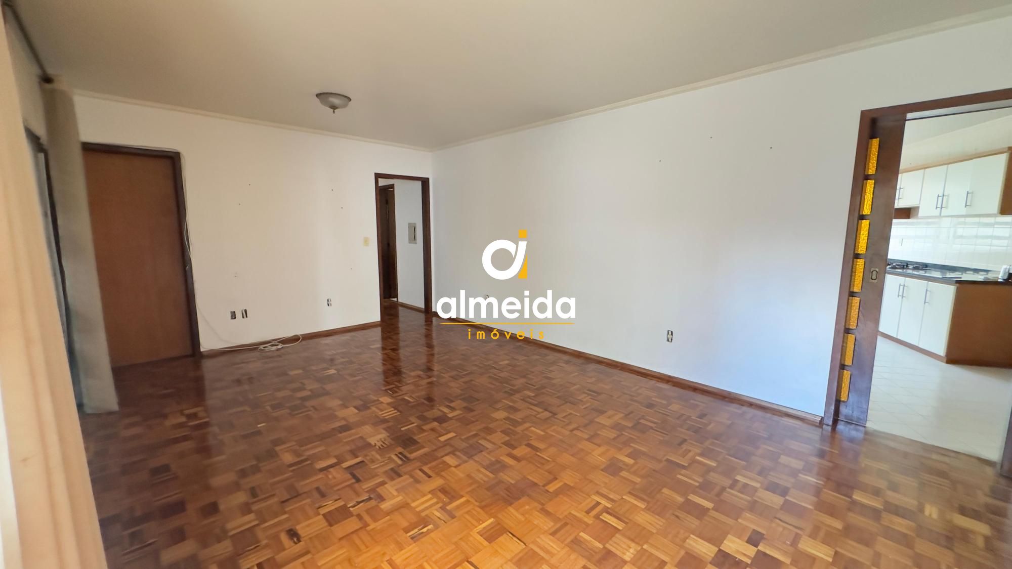 Apartamento com 3 Dormitórios para alugar, 150 m² por R$ 2.600,00 Apartamento com 3 Dormitórios para alugar, 150 m² por R$ 2.600,00