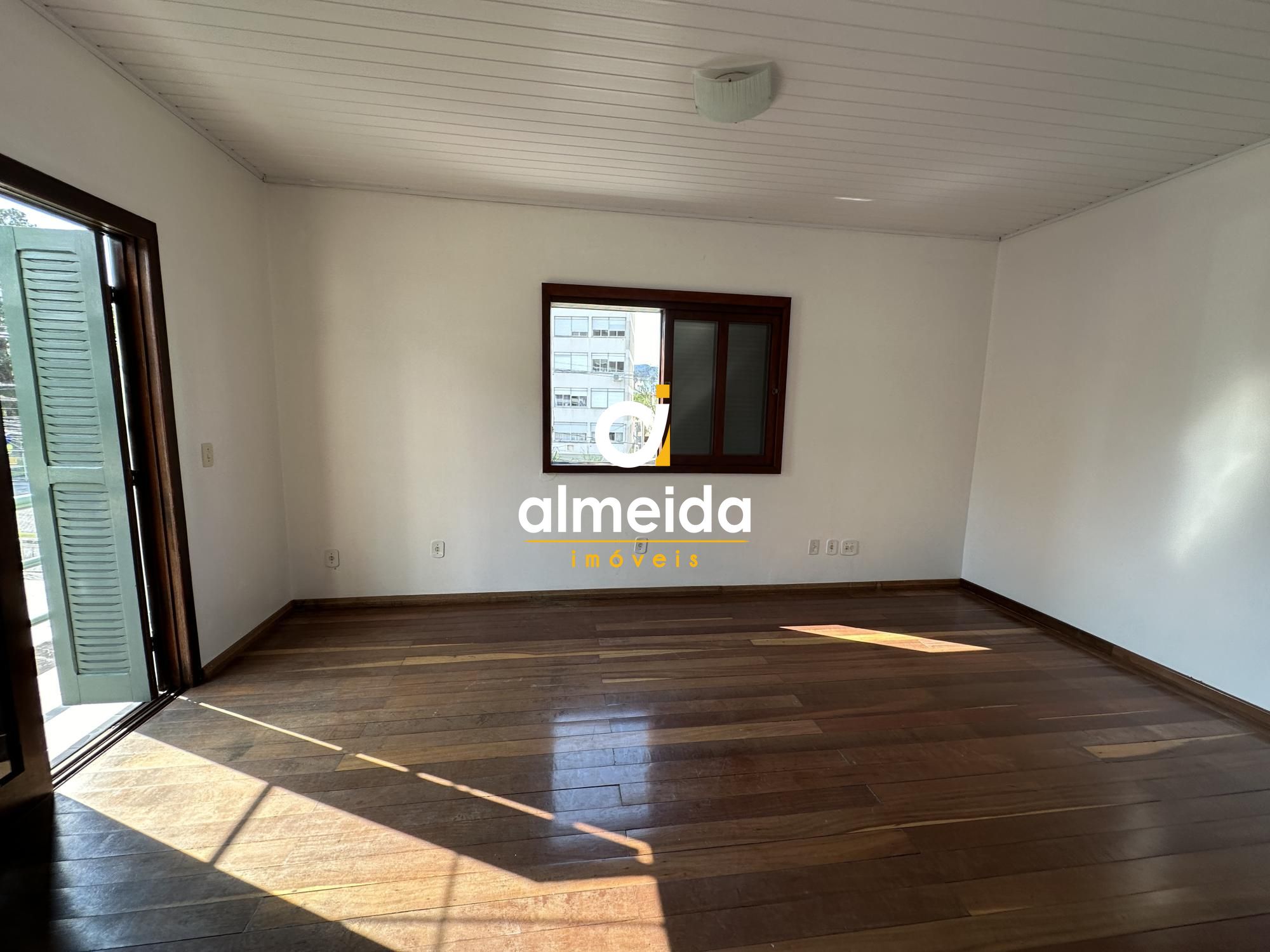 Apartamento para alugar com 3 quartos, 130m² - Foto 22