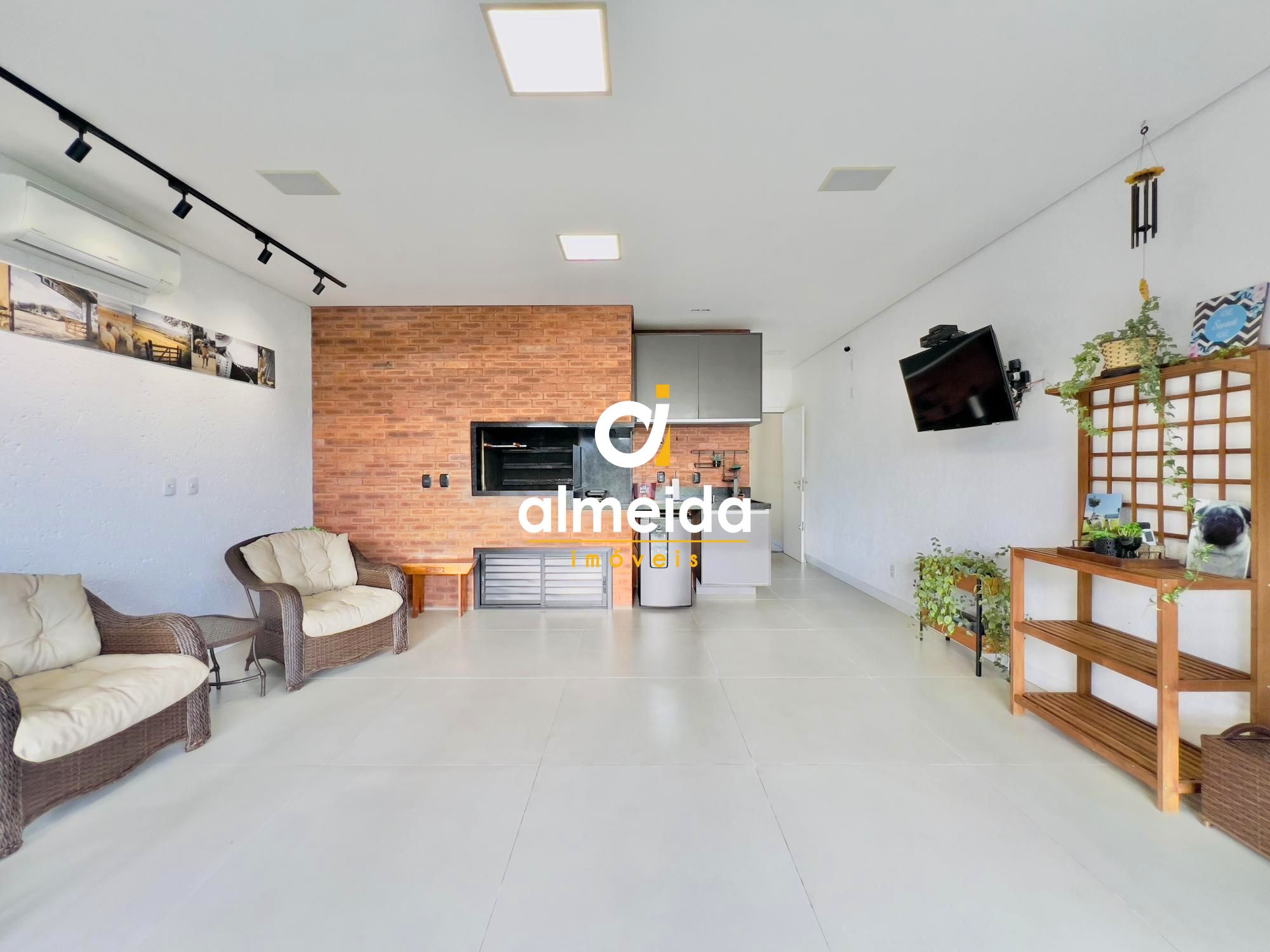 Casa à venda com 3 quartos, 207m² - Foto 13