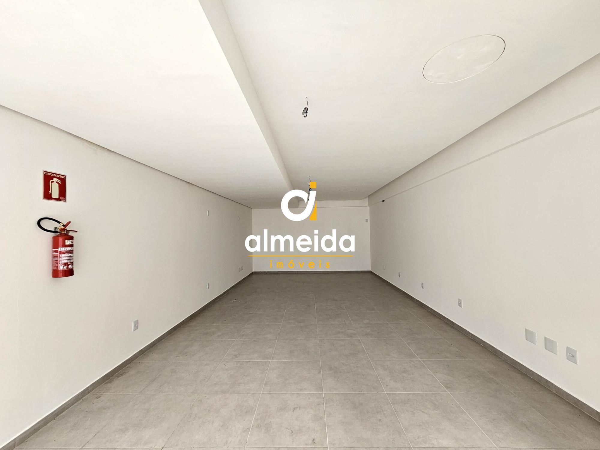 Conjunto Comercial-Sala à venda e aluguel com 14 quartos, 739m² - Foto 55