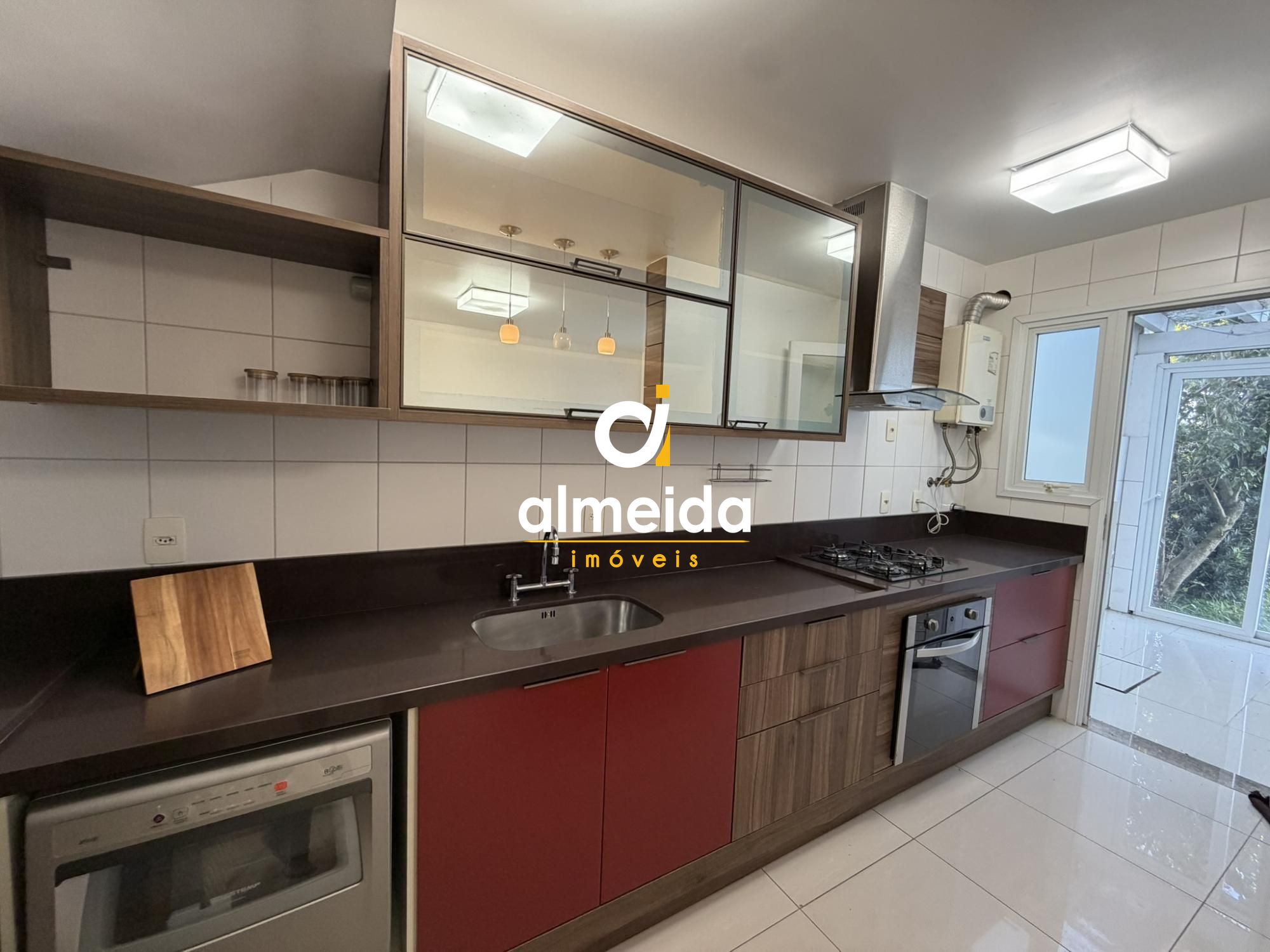 Casa 3 quartos mobiliada em condominio fechado