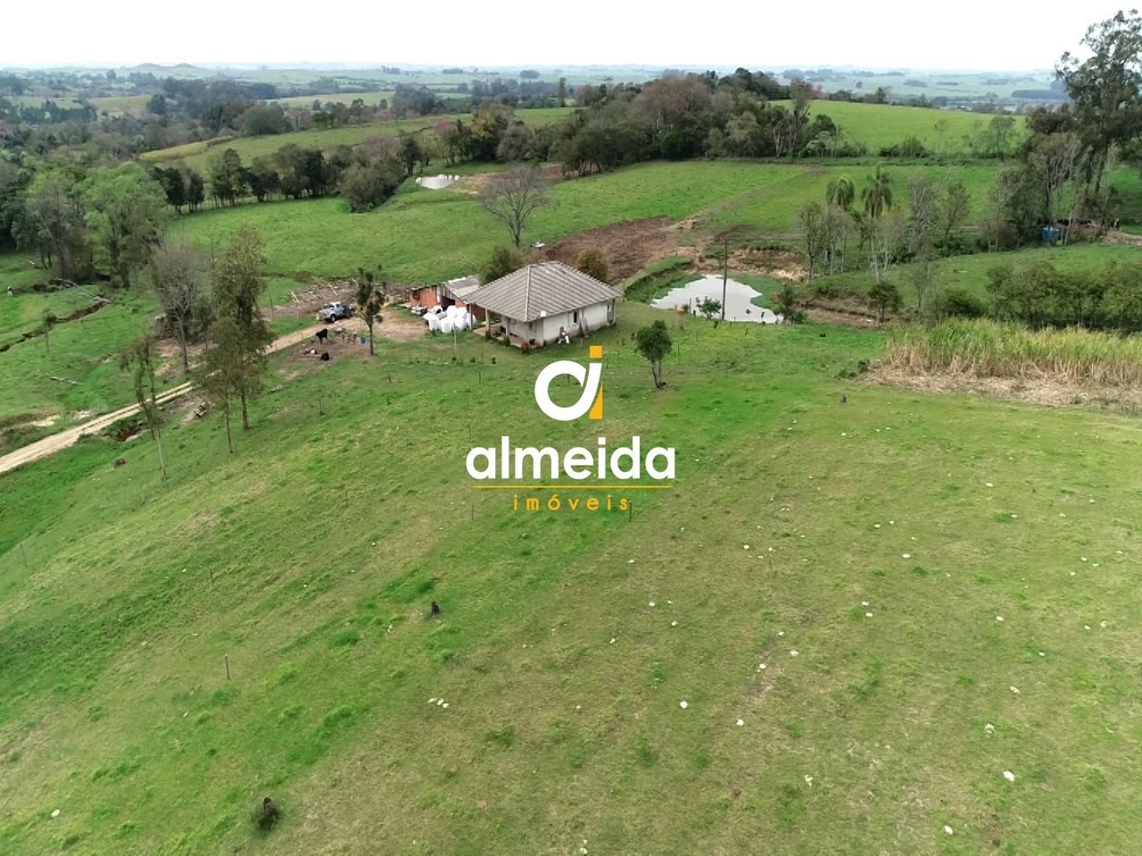 Chácara à venda com 3 quartos, 600000000m² - Foto 64