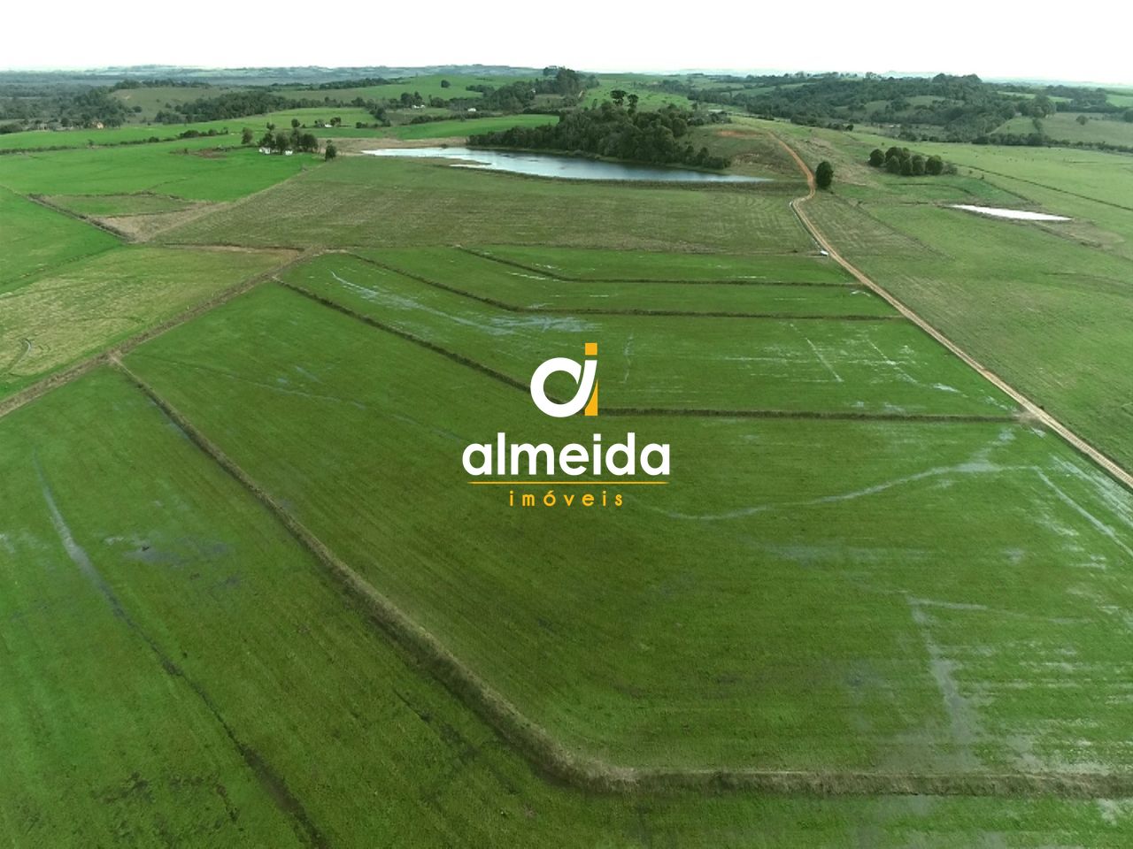 Campo 2 dormitórios à venda zona rural caçapava do sul/rs
