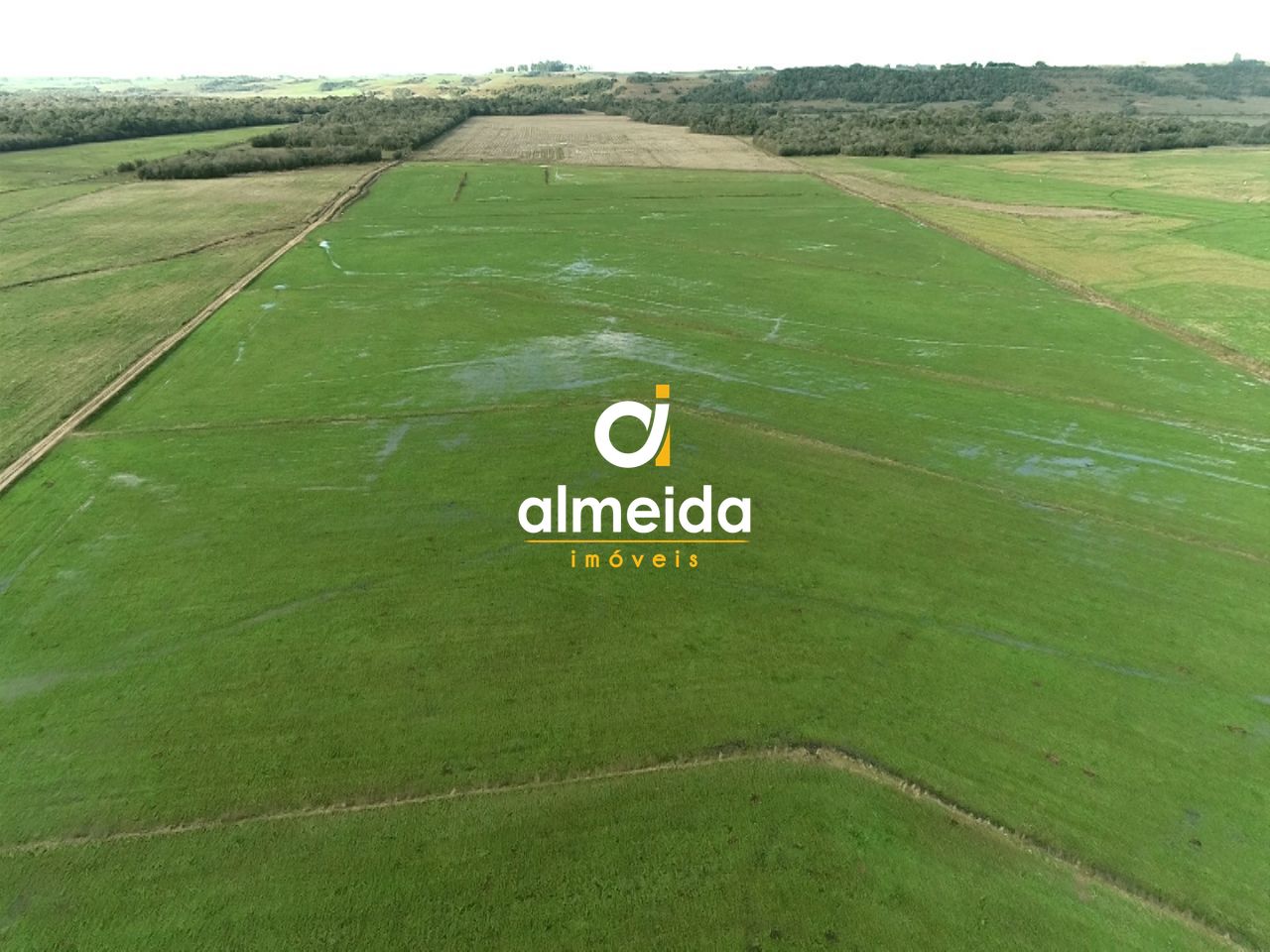 Campo 2 dormitórios à venda zona rural caçapava do sul/rs
