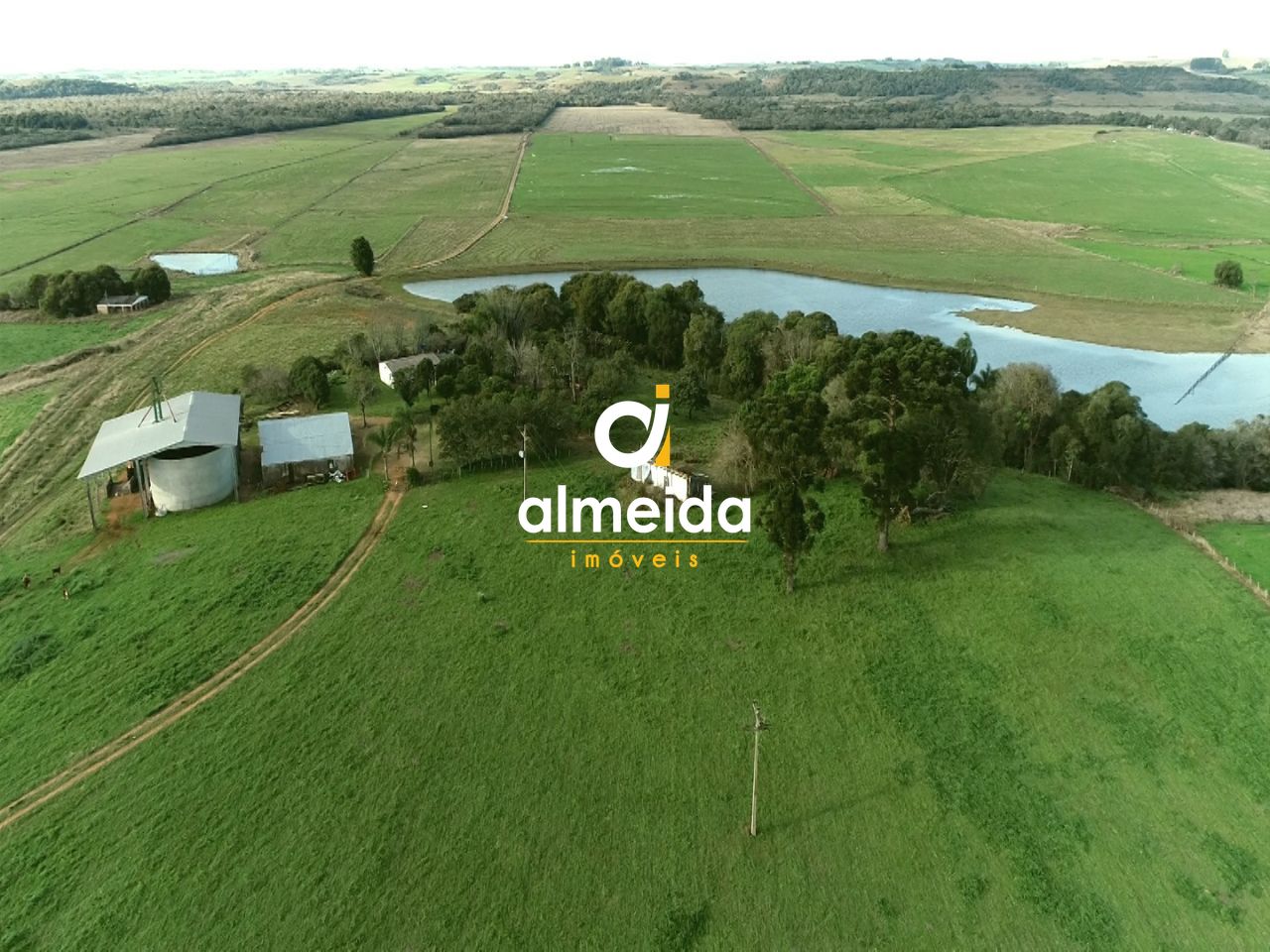 Campo 2 dormitórios à venda zona rural caçapava do sul/rs
