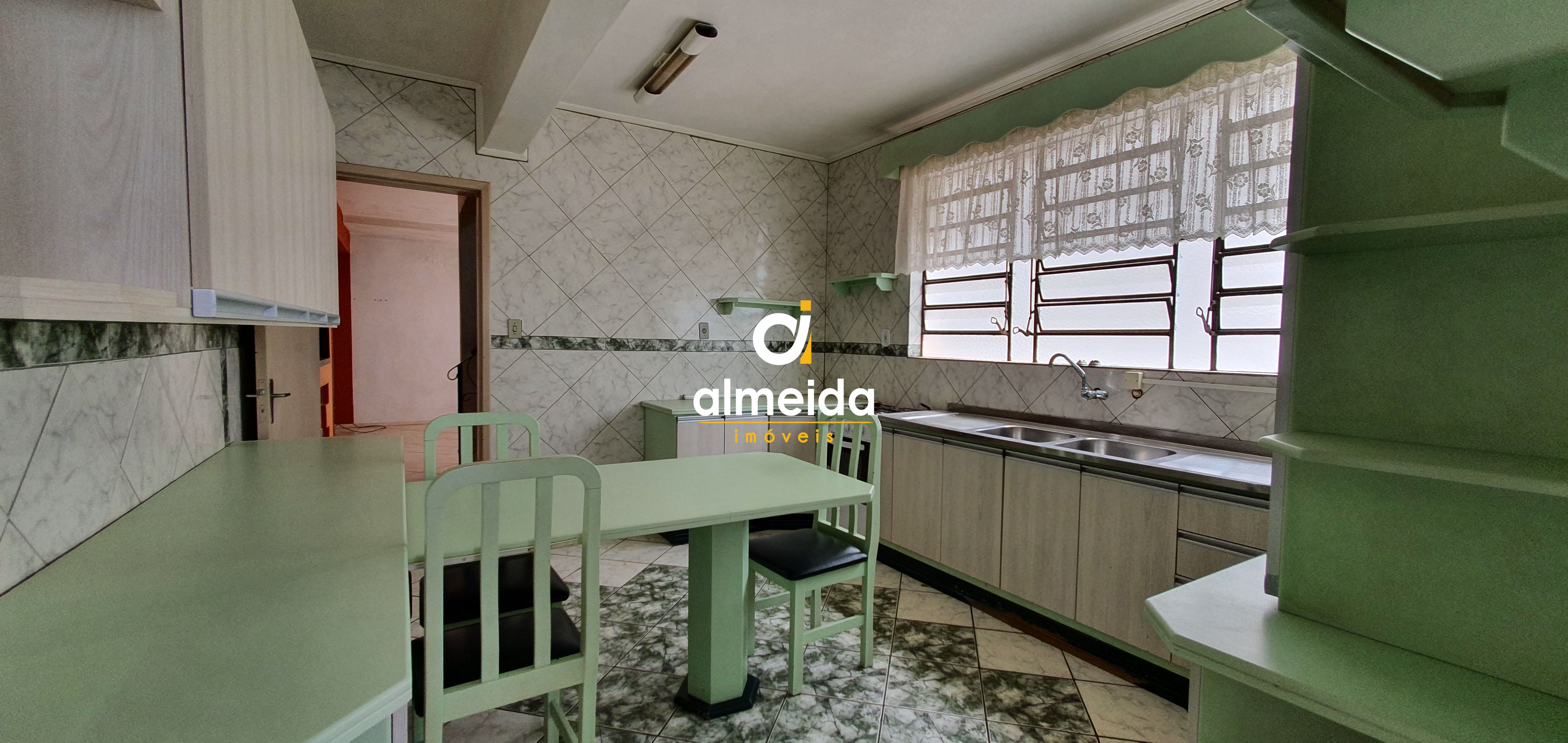 Casa, 4 quartos, 267 m² - Foto 30