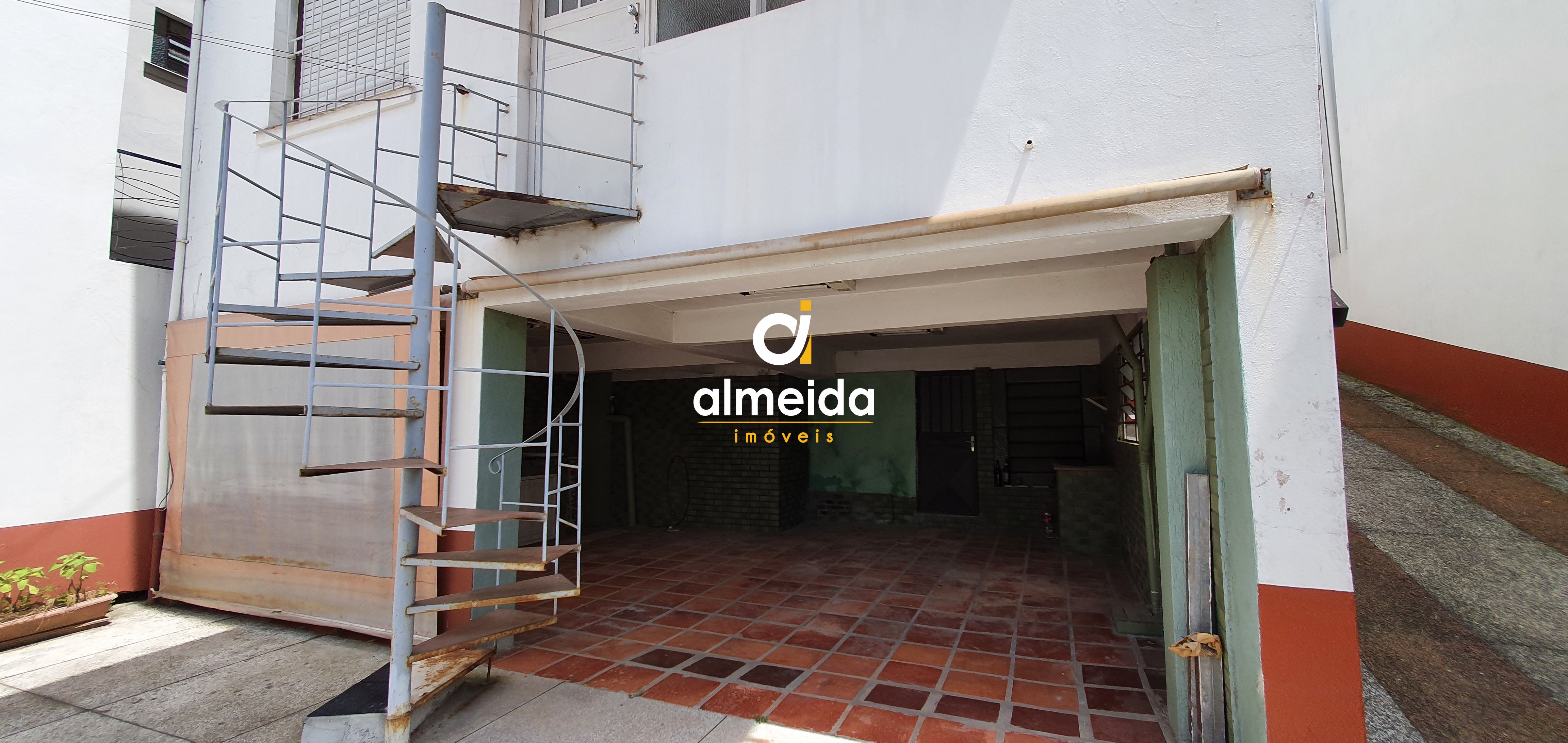 Casa à venda com 4 quartos, 267m² - Foto 36